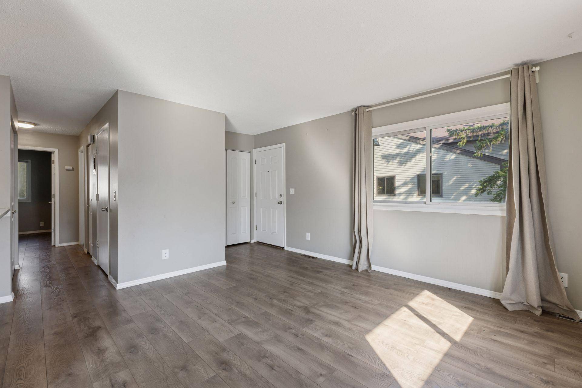 Brooklyn Park, MN 55429,6034 72nd LN N