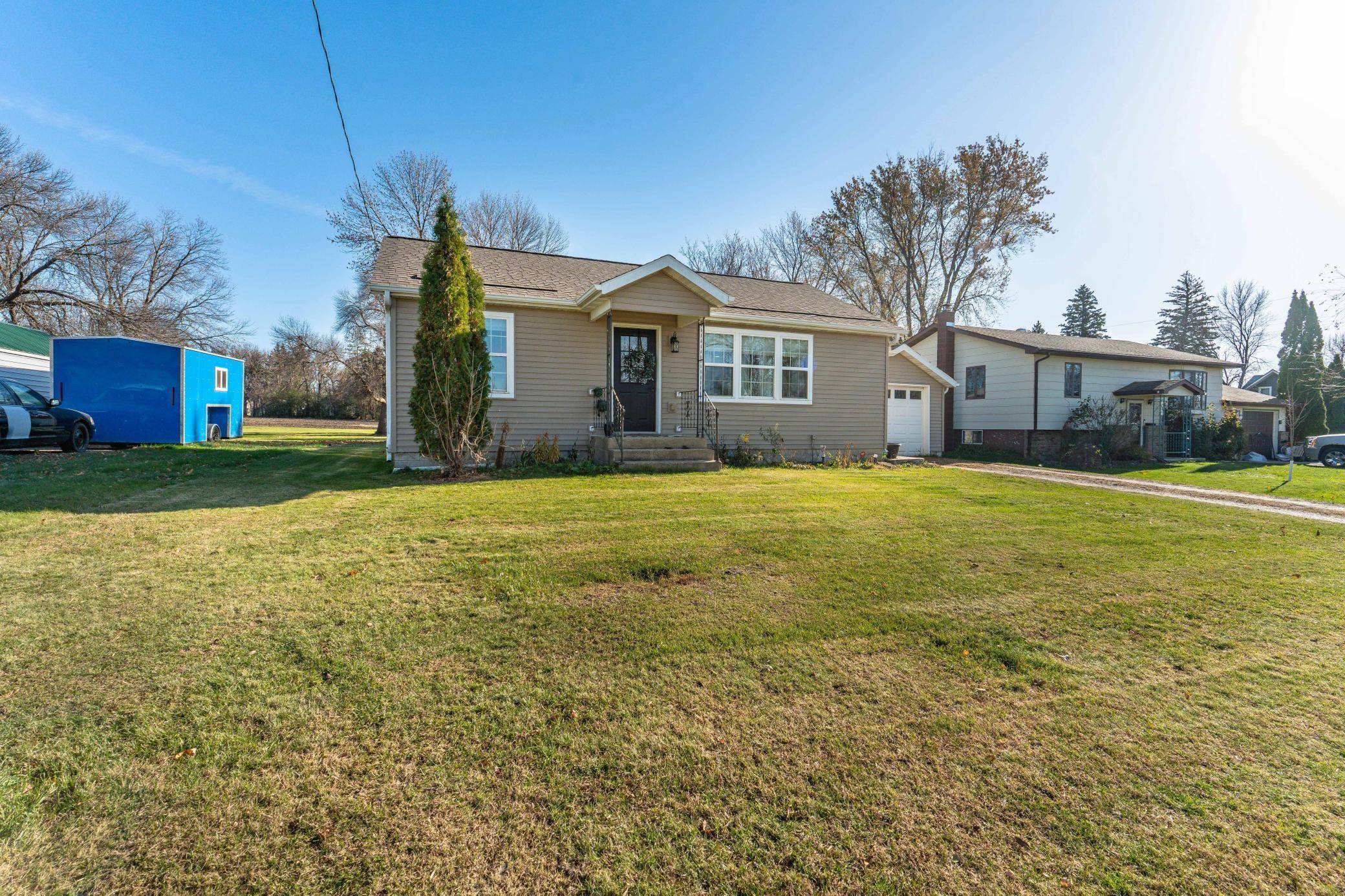 Hoffman, MN 56339,406 1st ST N