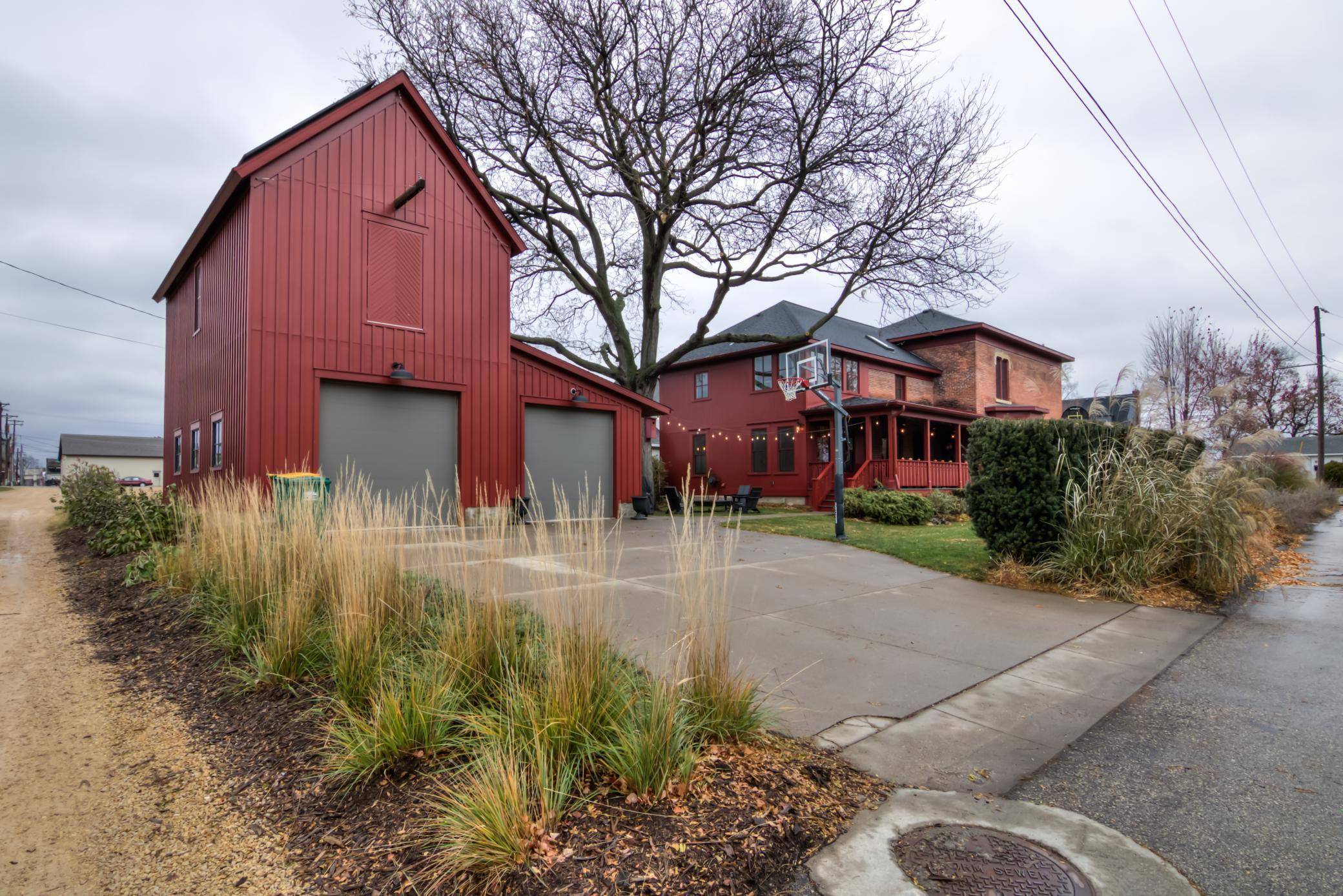 Wabasha, MN 55981,230 Main ST E