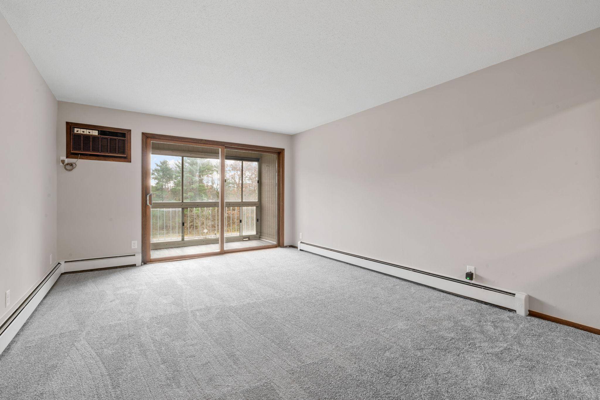 Little Canada, MN 55117,135 Viking DR E #321