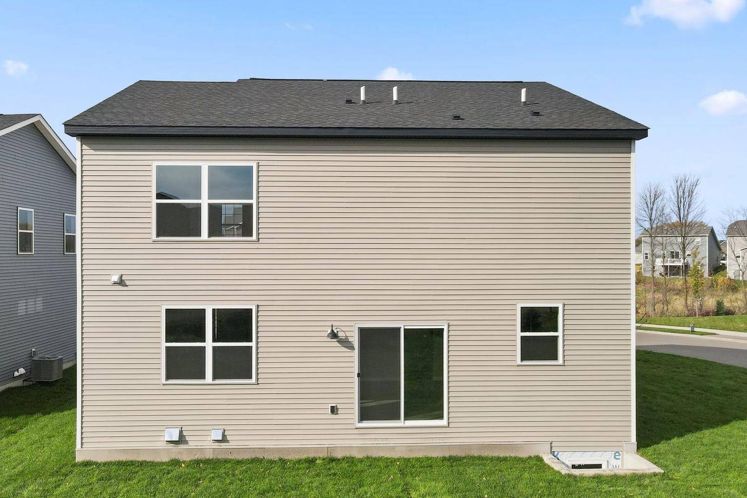 Waconia, MN 55387,1801 Charleston LN