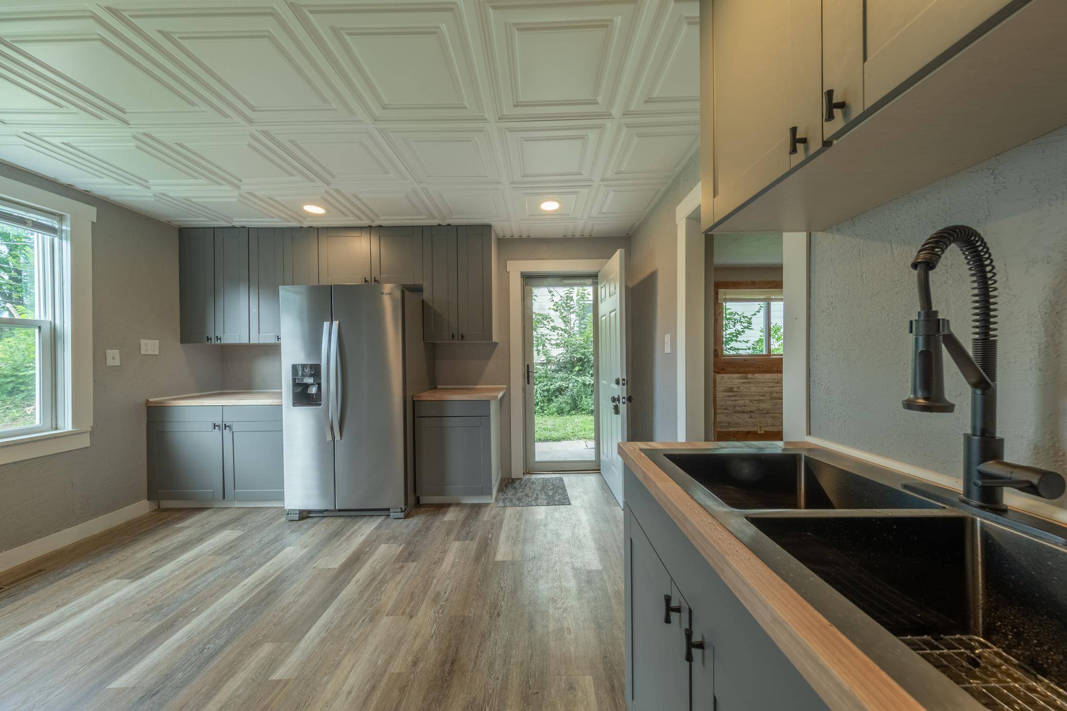 Saint Paul, MN 55106,762 Jenks AVE