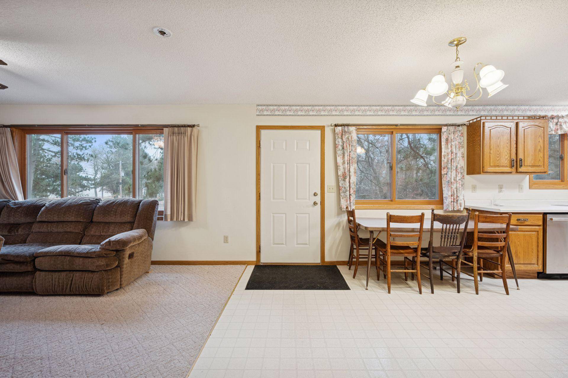 Mission Twp, MN 56465,12553 N Pelican LN