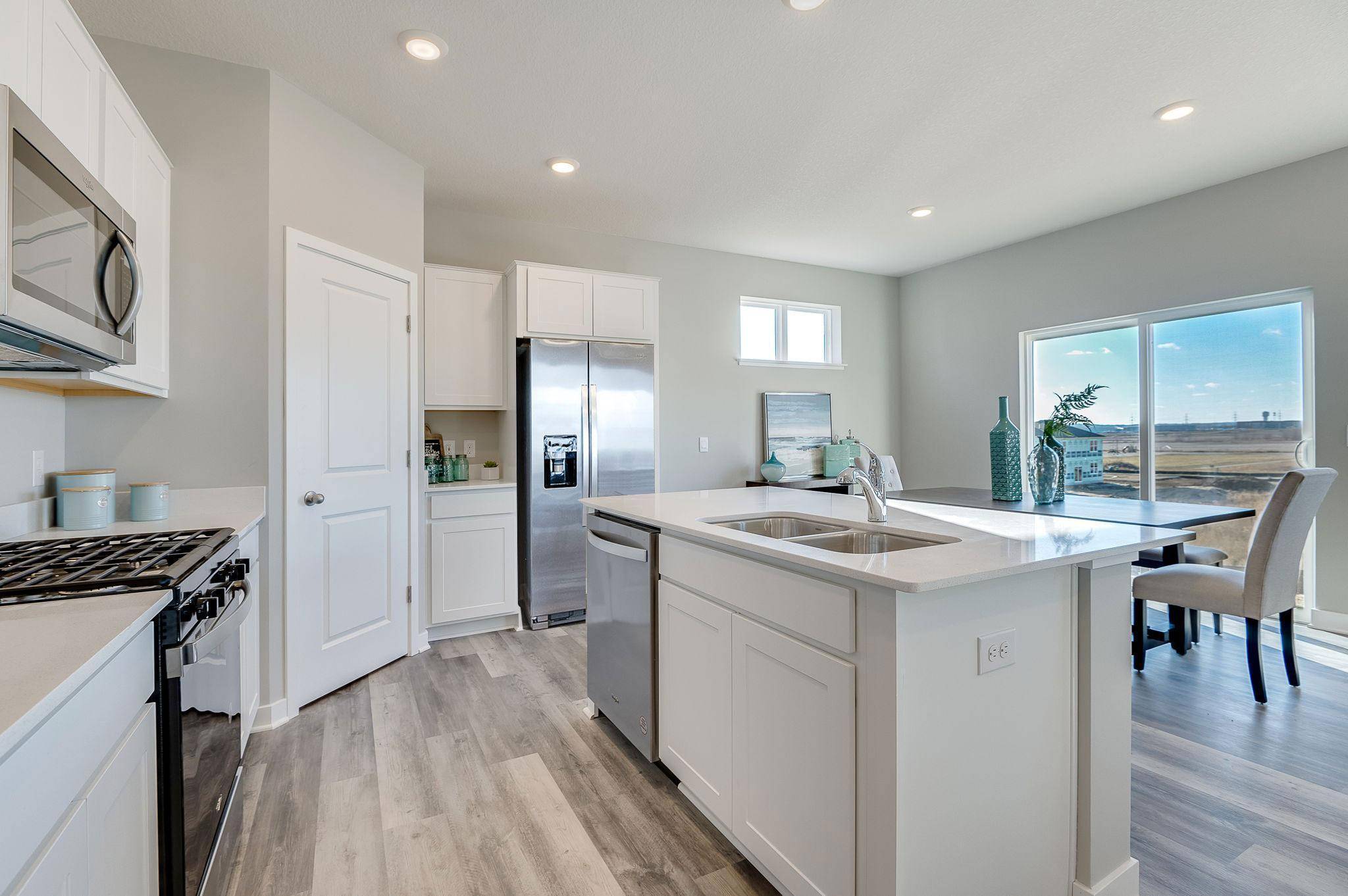 Rogers, MN 55374,12842 Lawrence WAY