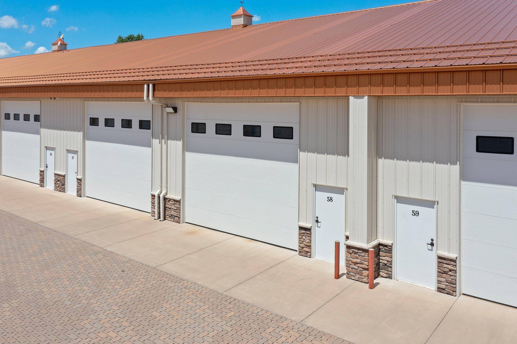 Columbus, MN 55025,13405 Lake Drive #58