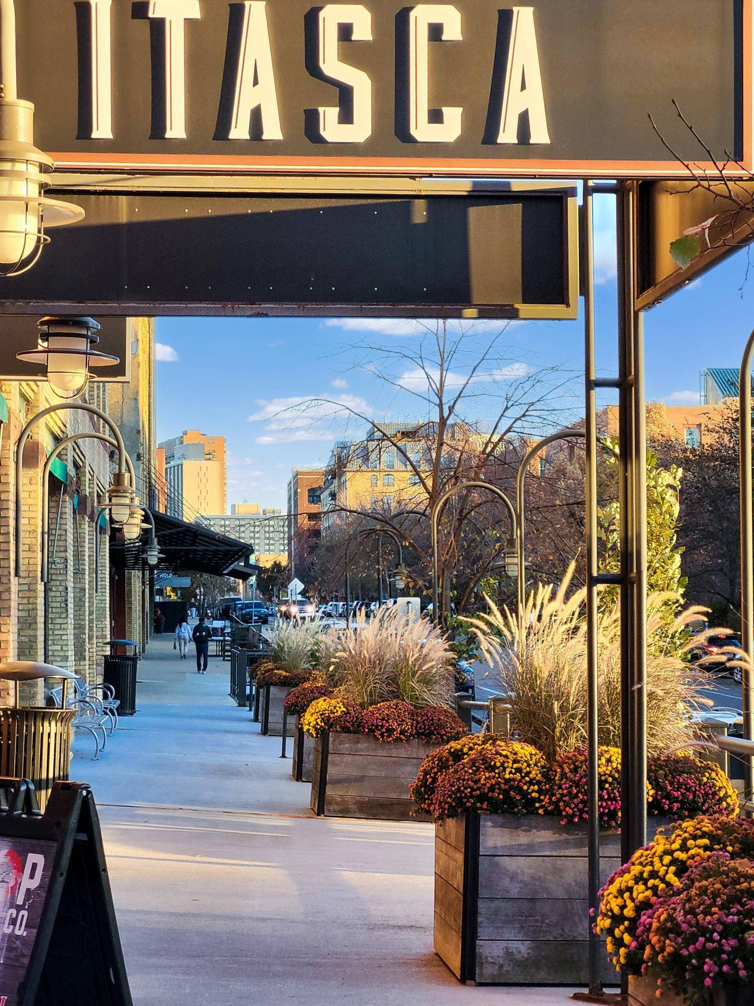 Minneapolis, MN 55401,702 N 1st ST #521