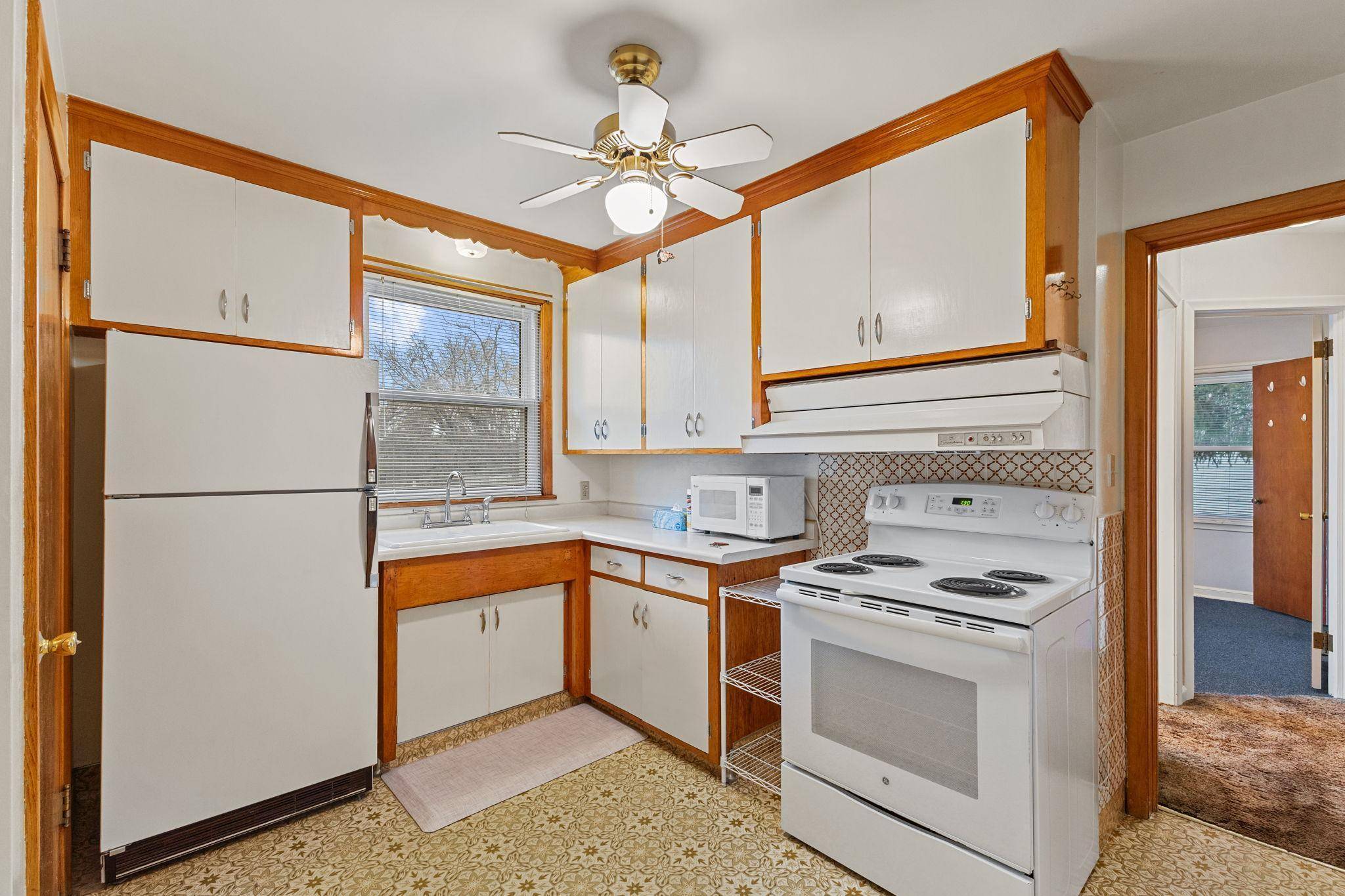 Saint Paul, MN 55106,1211 Kennard ST