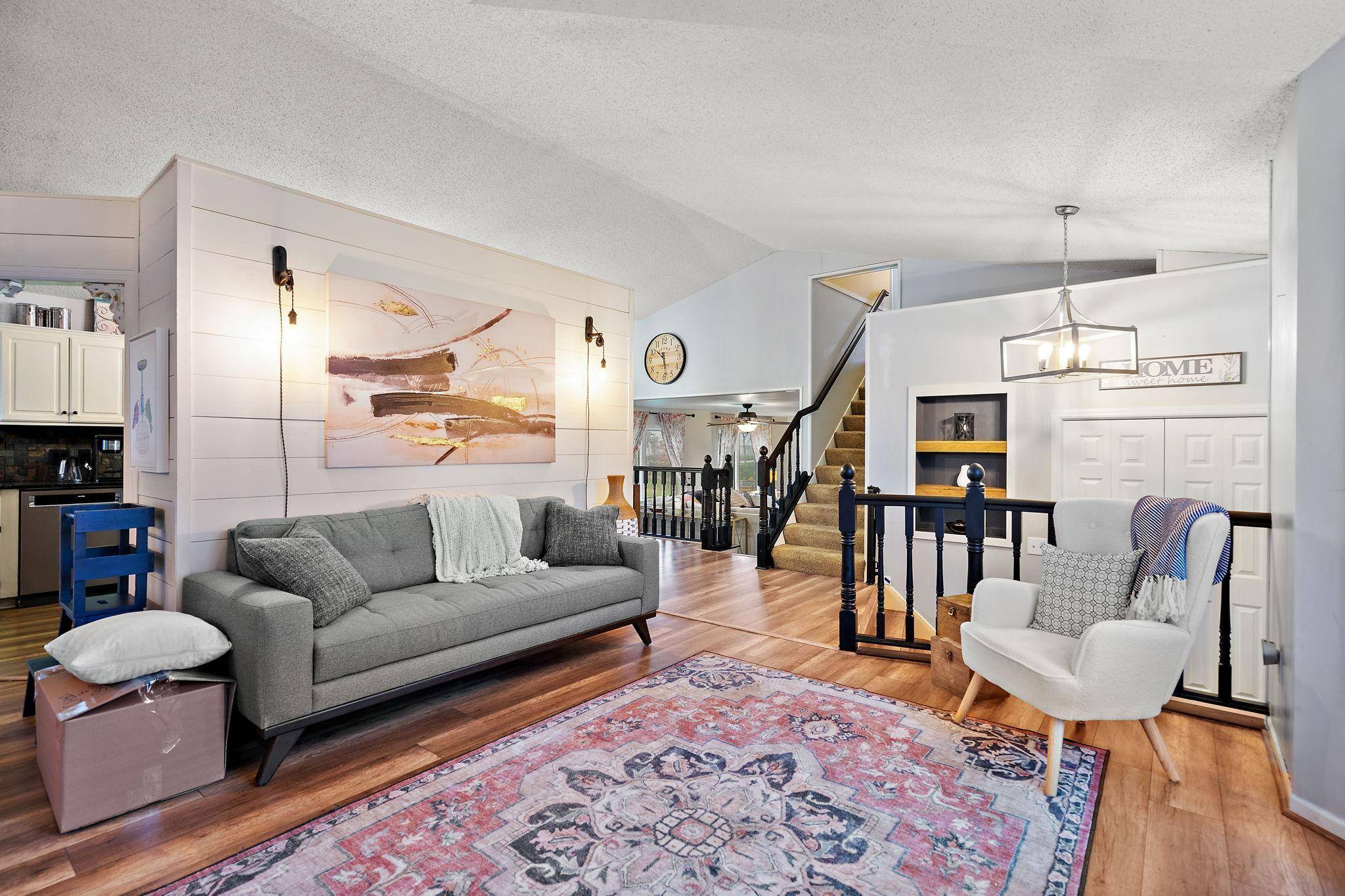 Coon Rapids, MN 55433,12189 Lily ST NW