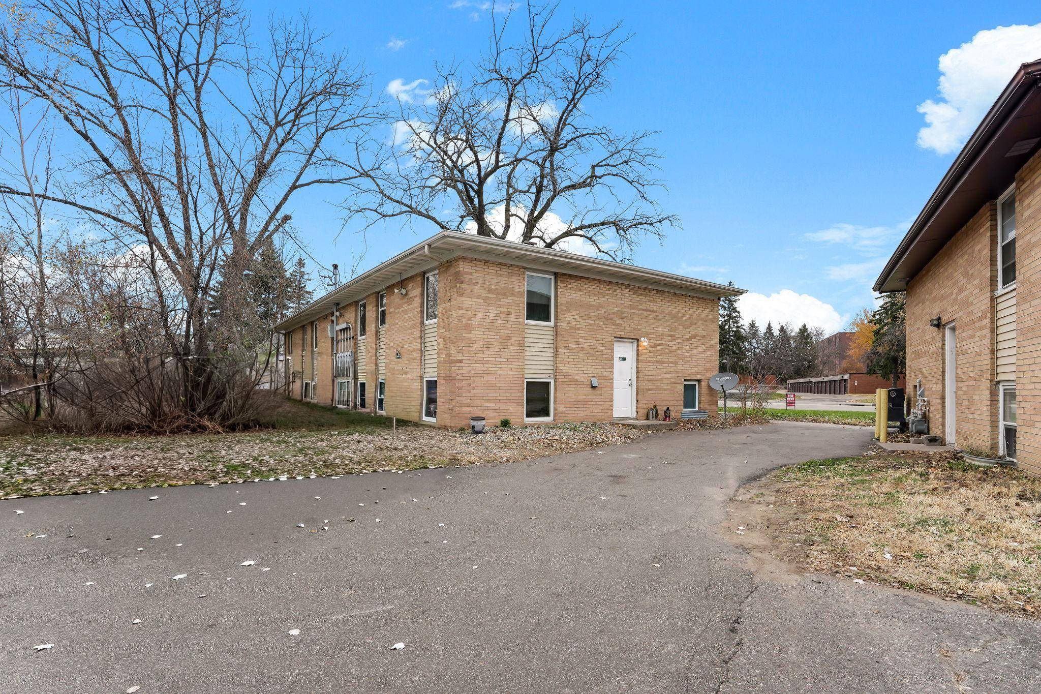 New Hope, MN 55428,8113 Bass Lake RD