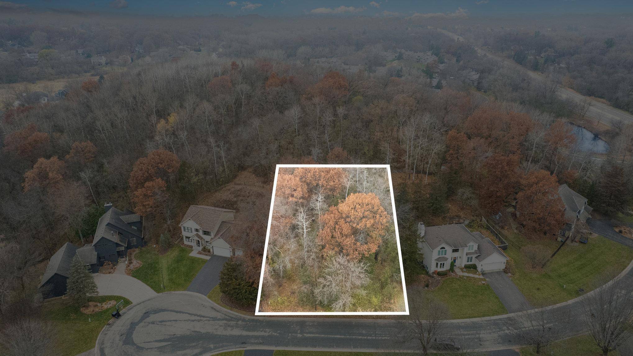 Eden Prairie, MN 55346,6250 Mallory LN