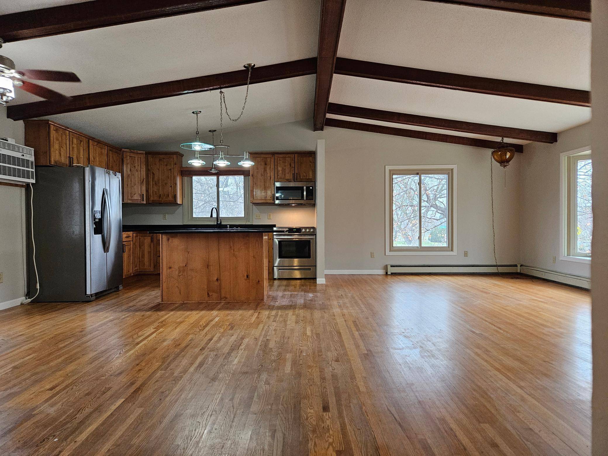 Saint Paul, MN 55106,1696 Christie PL