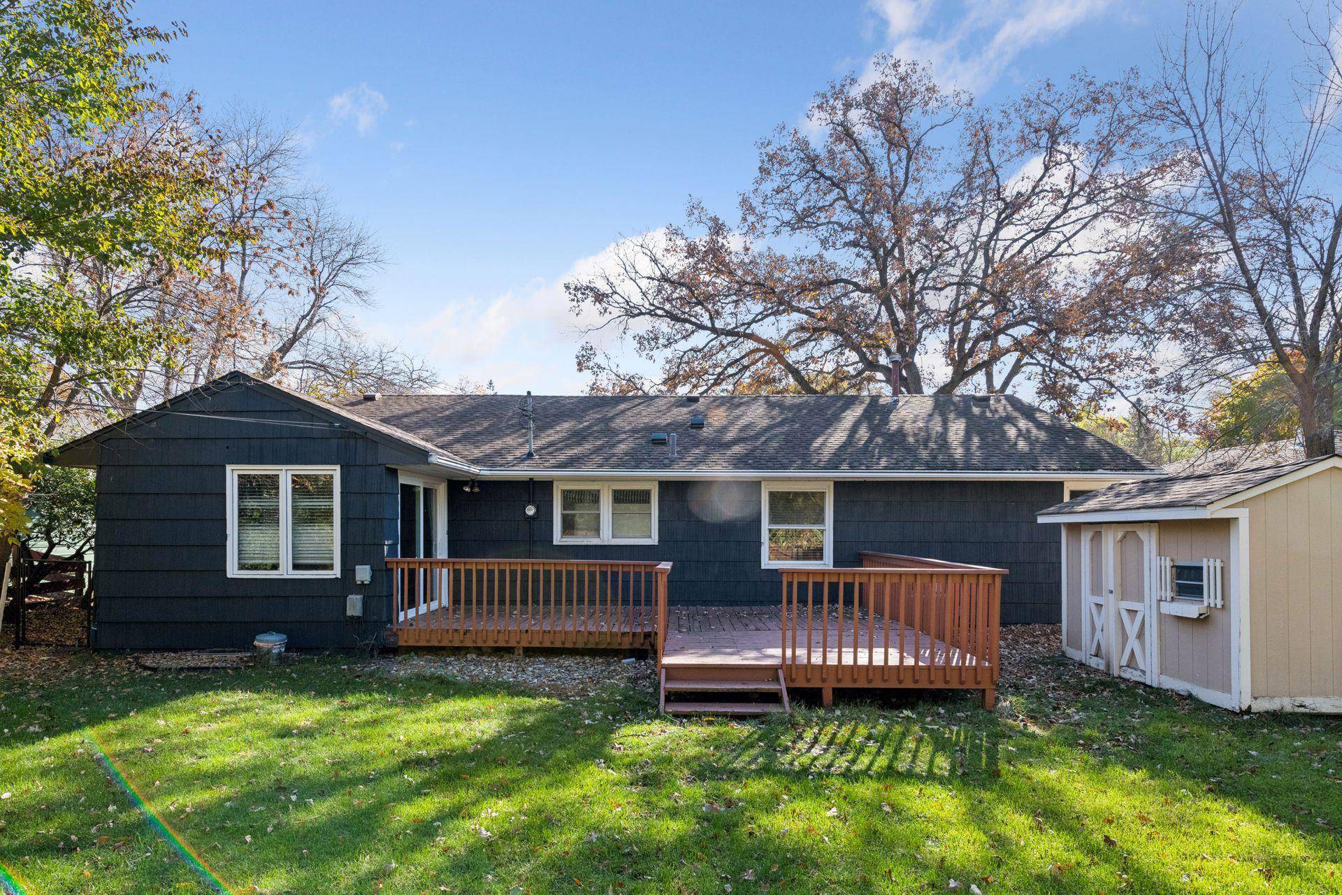 Saint Louis Park, MN 55426,6824 Eliot View RD