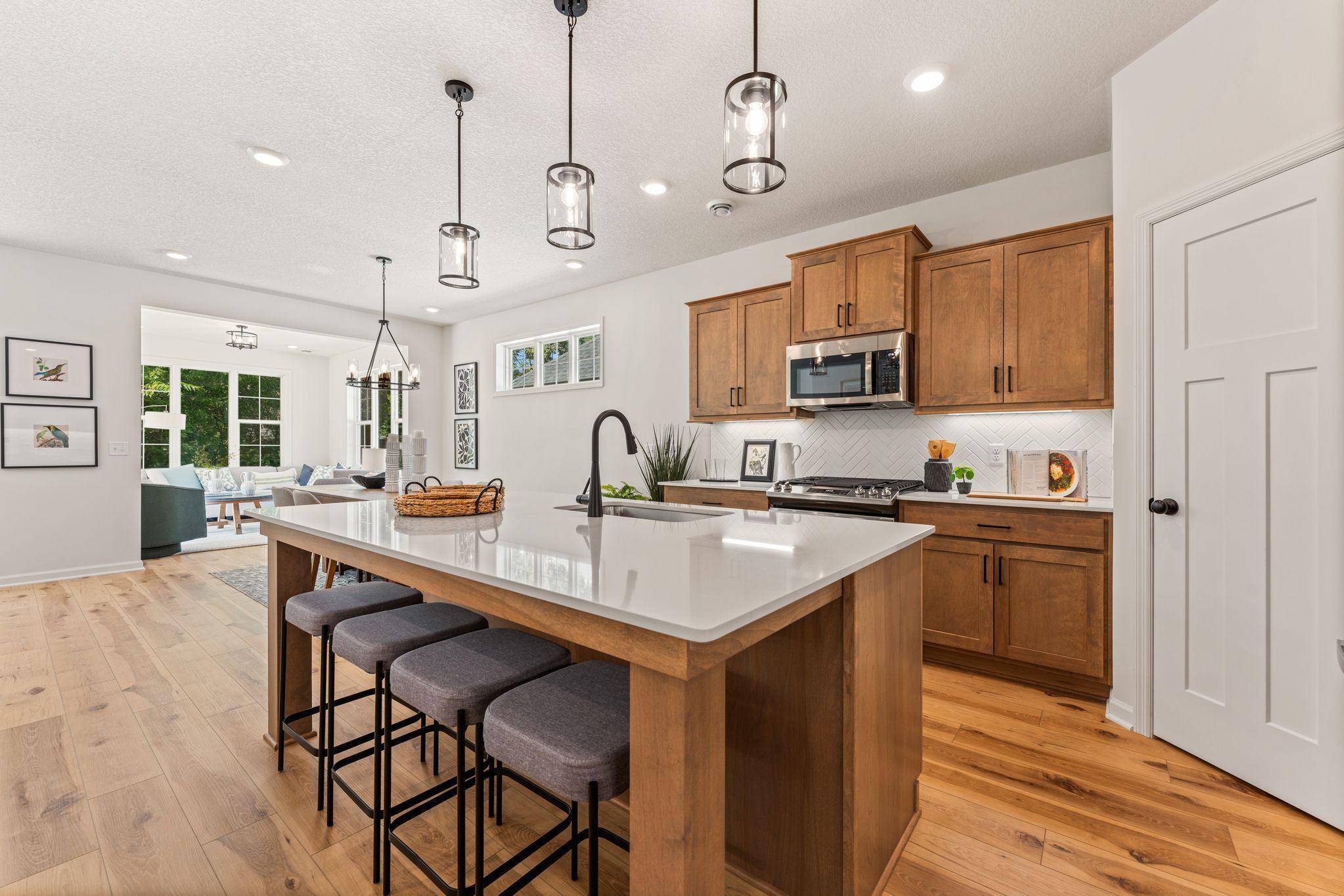 Lino Lakes, MN 55014,8208 Haywood DR