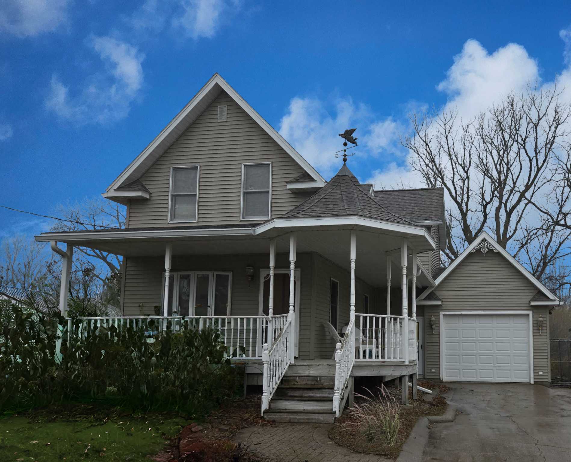 New Richland, MN 56072,328 Balsam AVE S