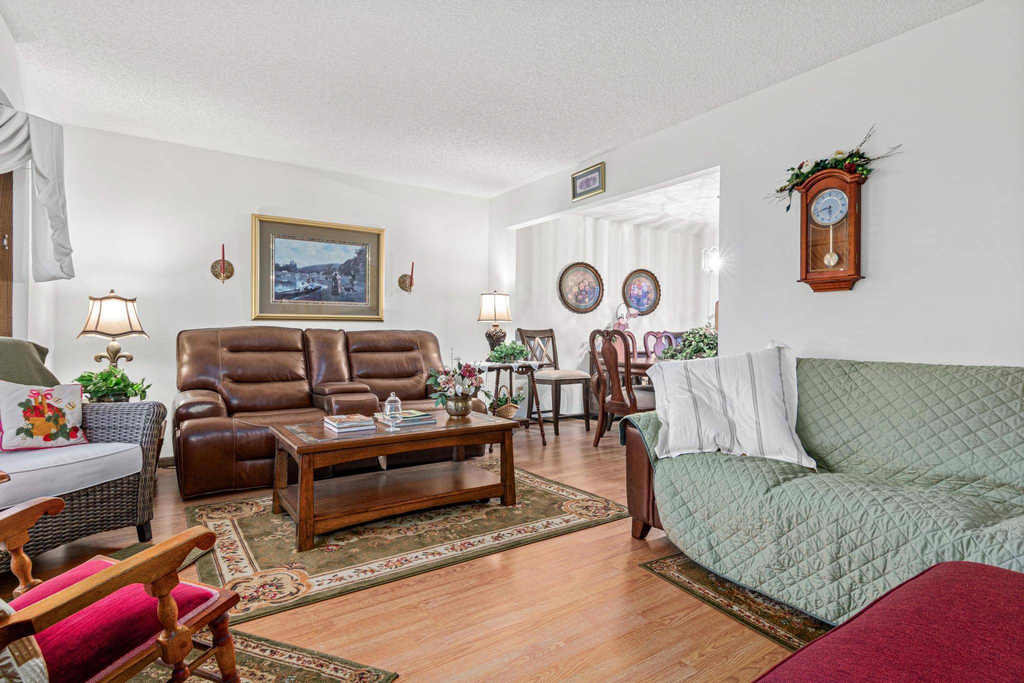 Edina, MN 55435,4936 Poppy LN