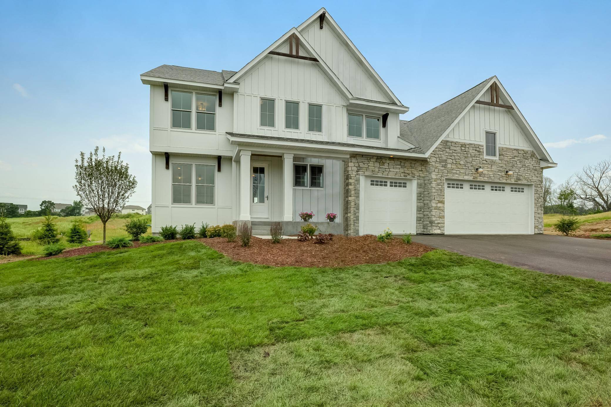 Lake Elmo, MN 55042,9733 8th ST N