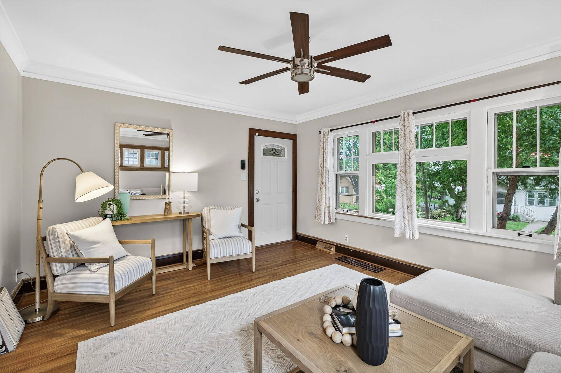 Minneapolis, MN 55407,4212 Elliot AVE