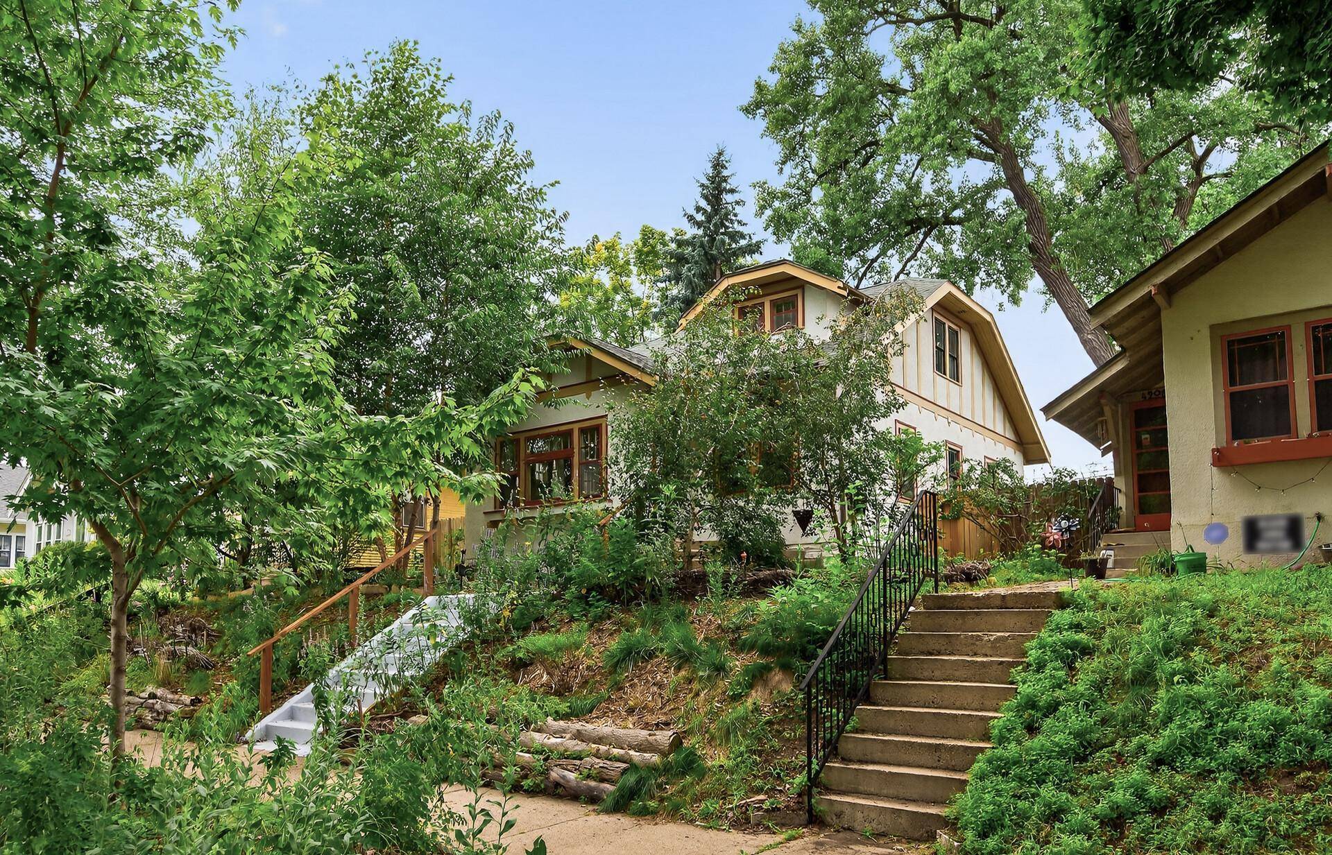 Minneapolis, MN 55407,4212 Elliot AVE