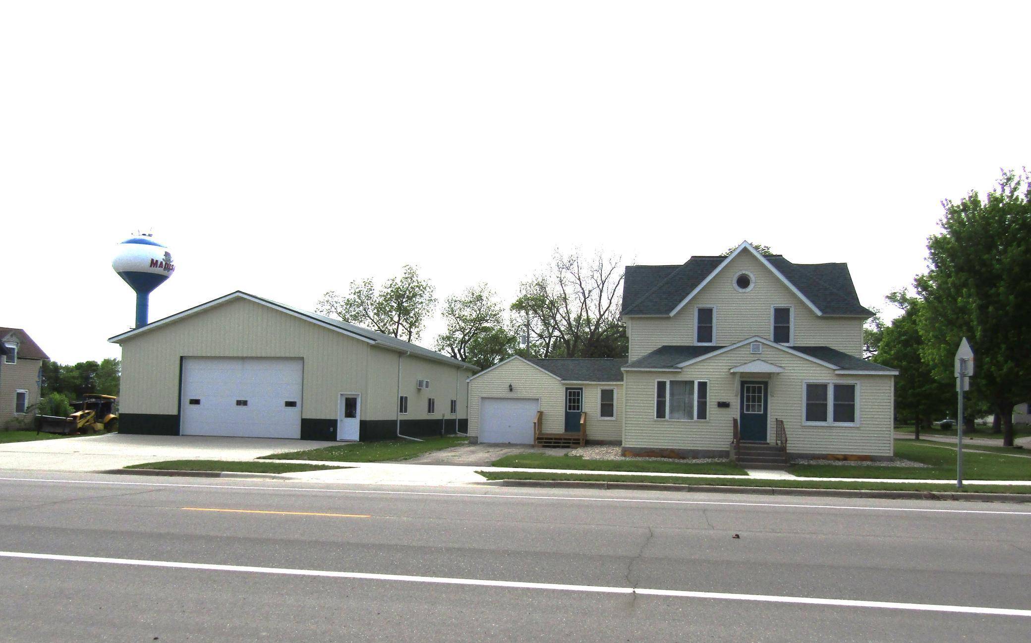 Madison, MN 56256,421 8th AVE