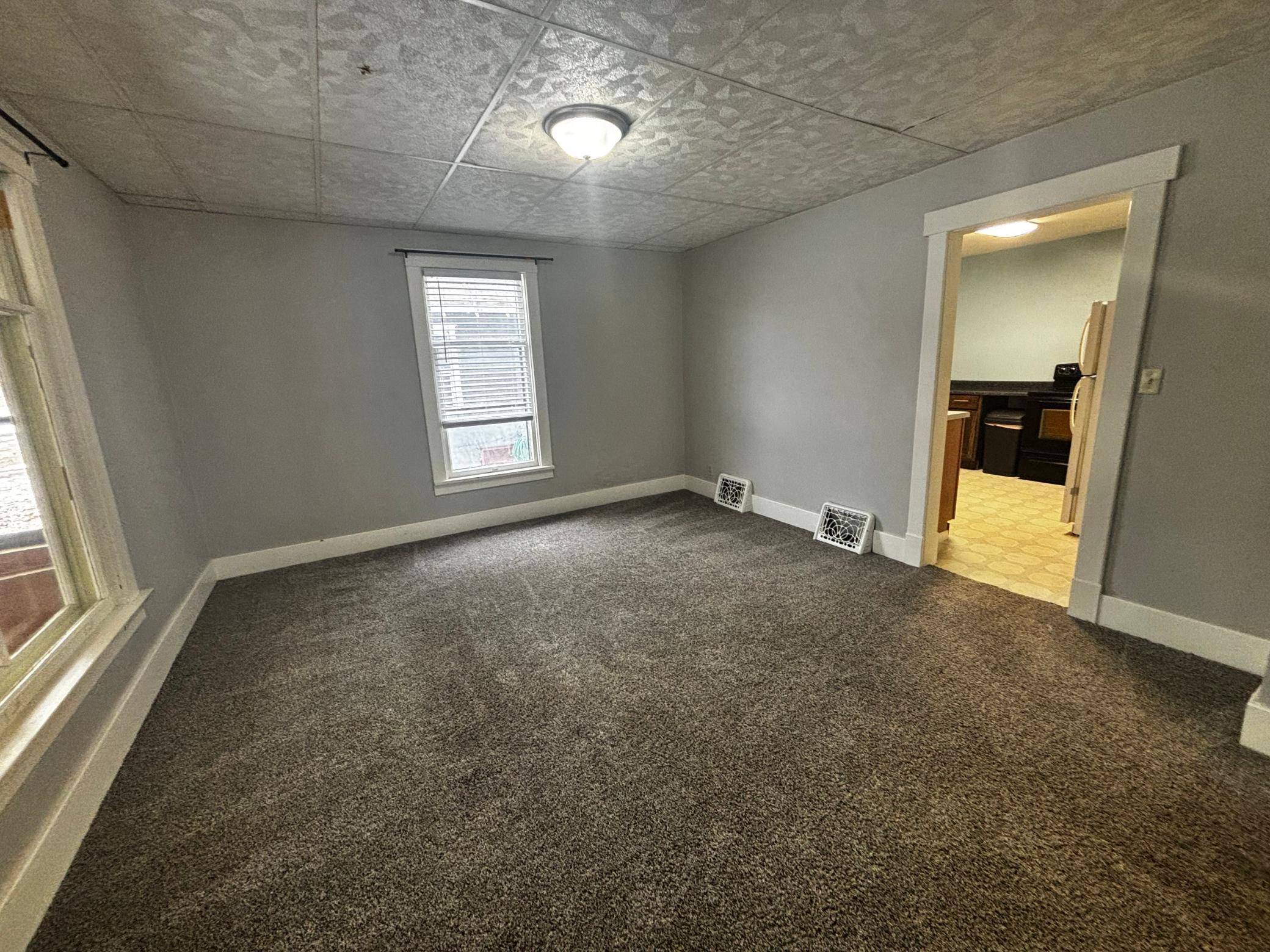 Pipestone, MN 56164,219 3rd AVE SW