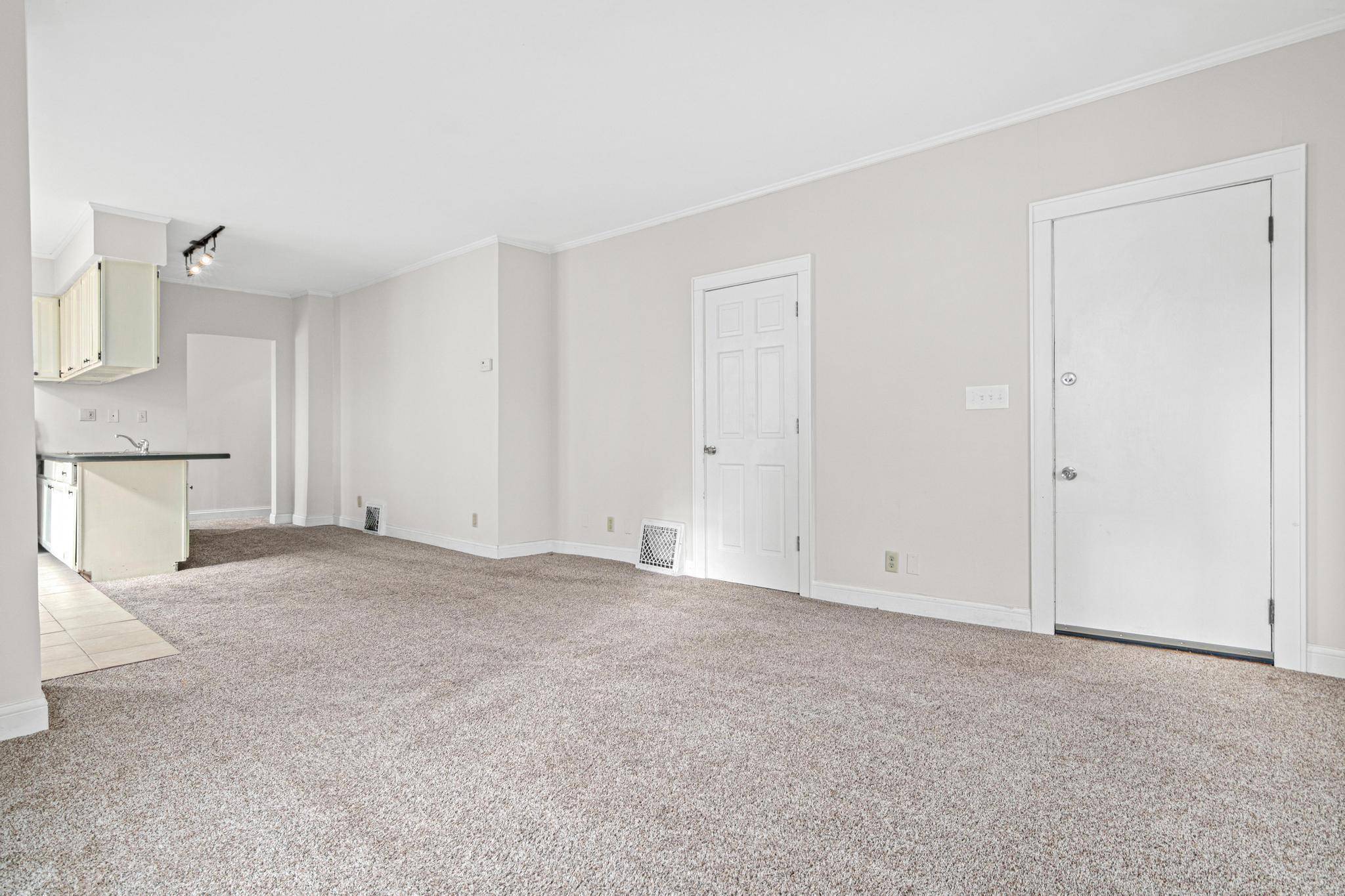 Minneapolis, MN 55408,2726 Grand AVE S