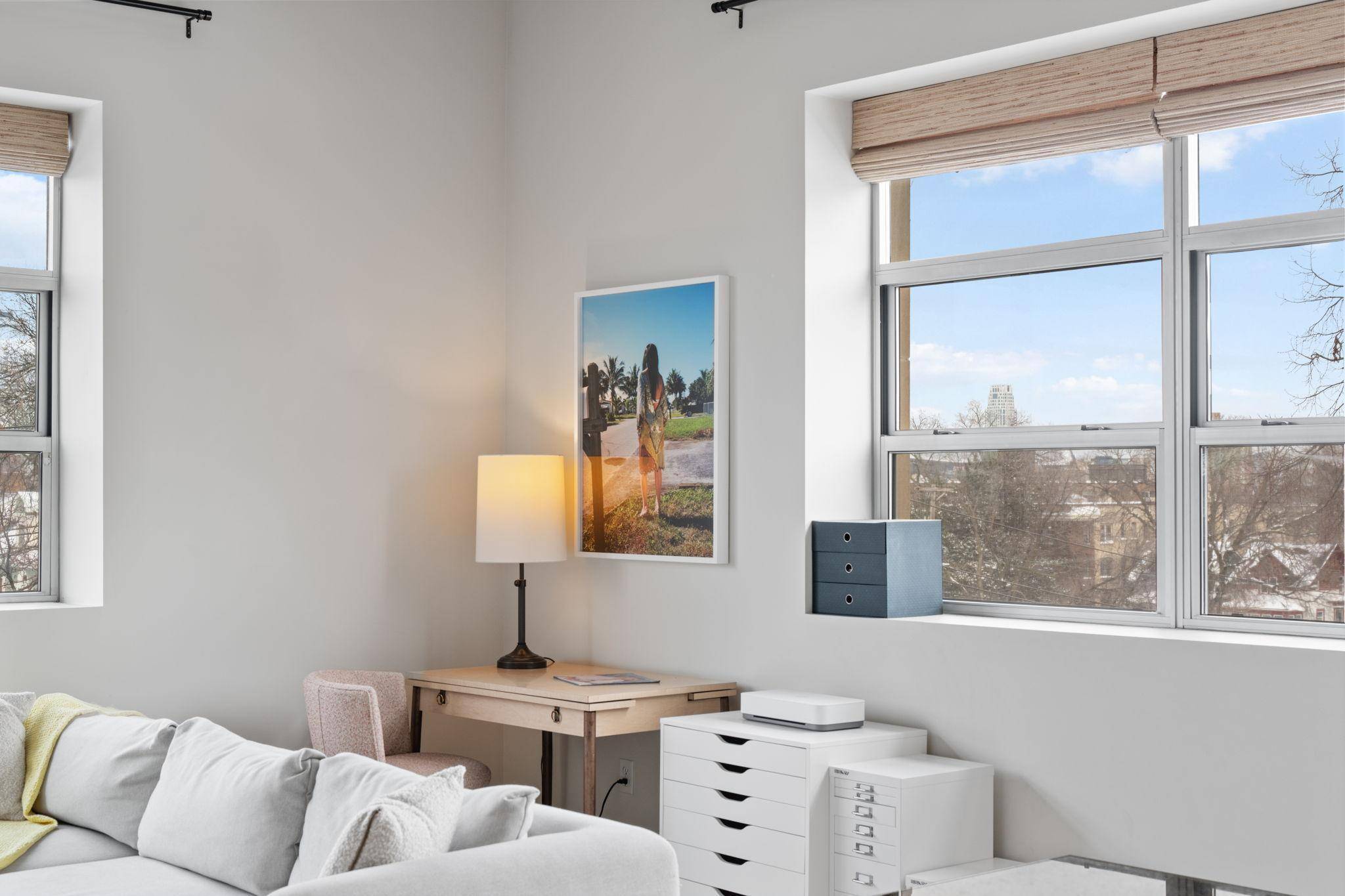 Minneapolis, MN 55404,111 E Franklin Avenue #316