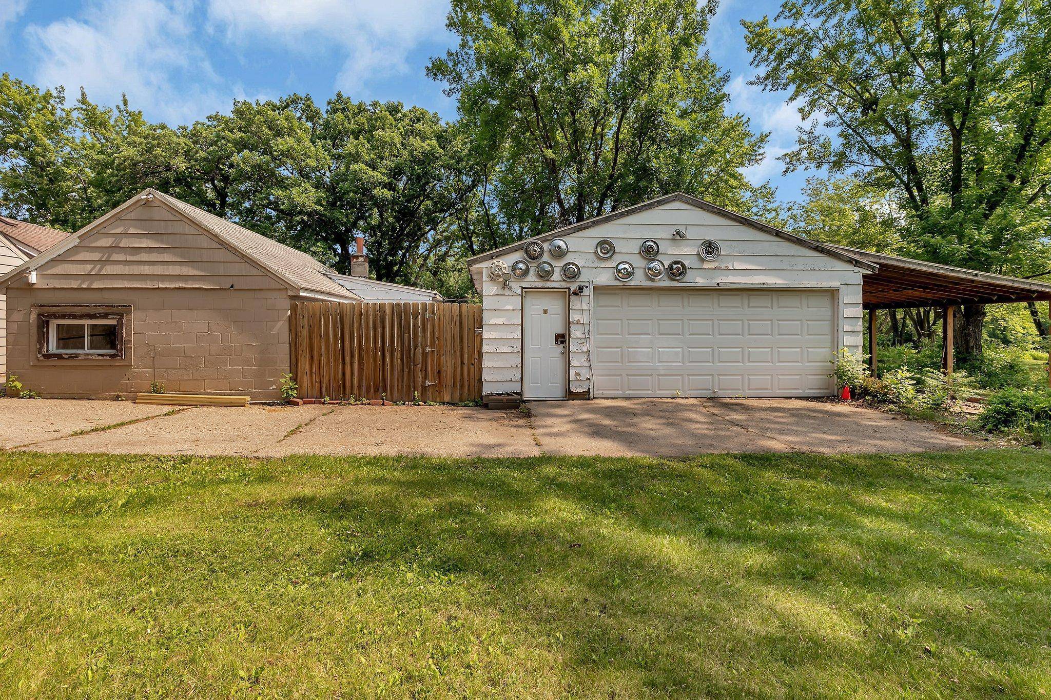 Saint Cloud, MN 56303,1072 County Road 134