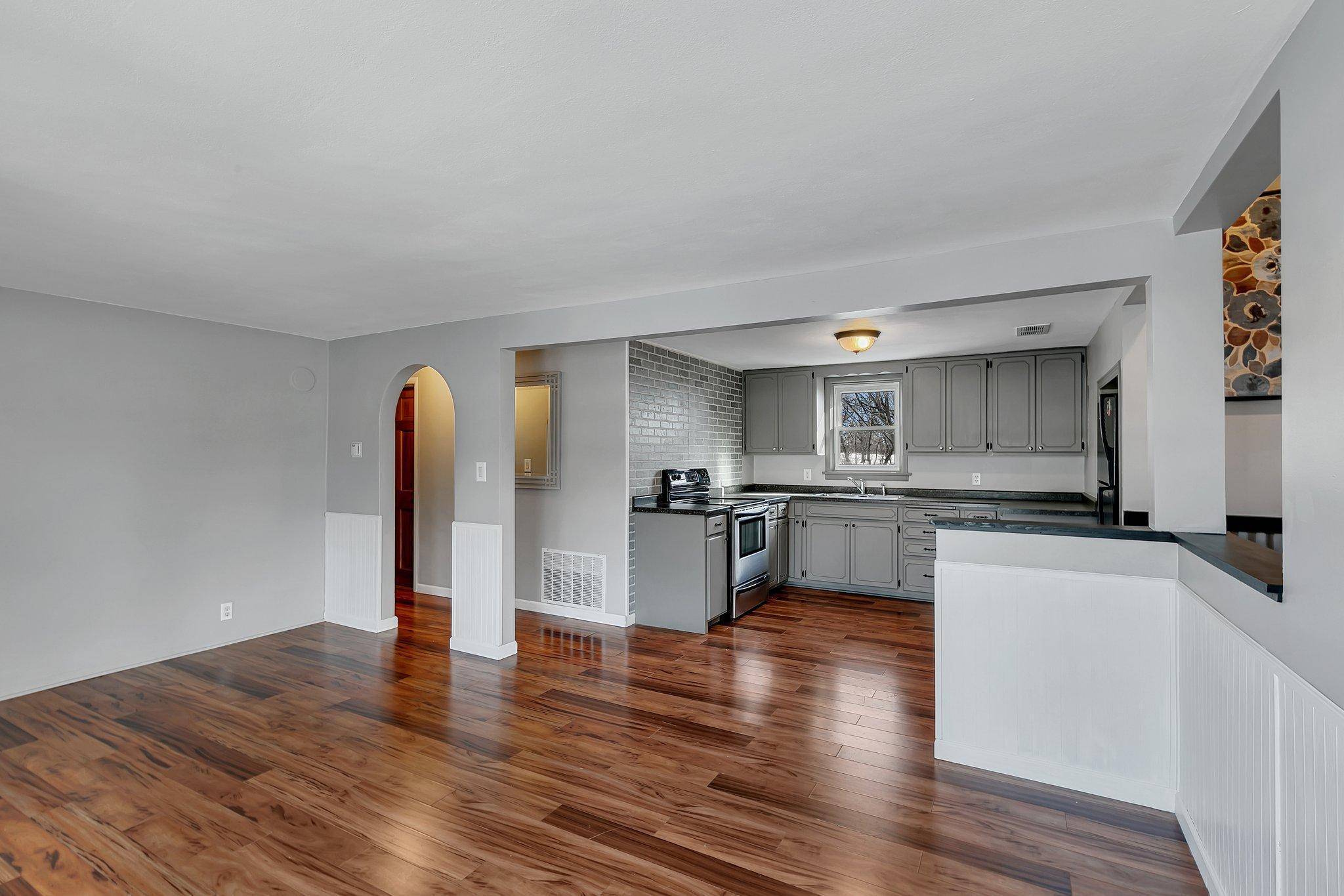 Saint Cloud, MN 56303,1072 County Road 134