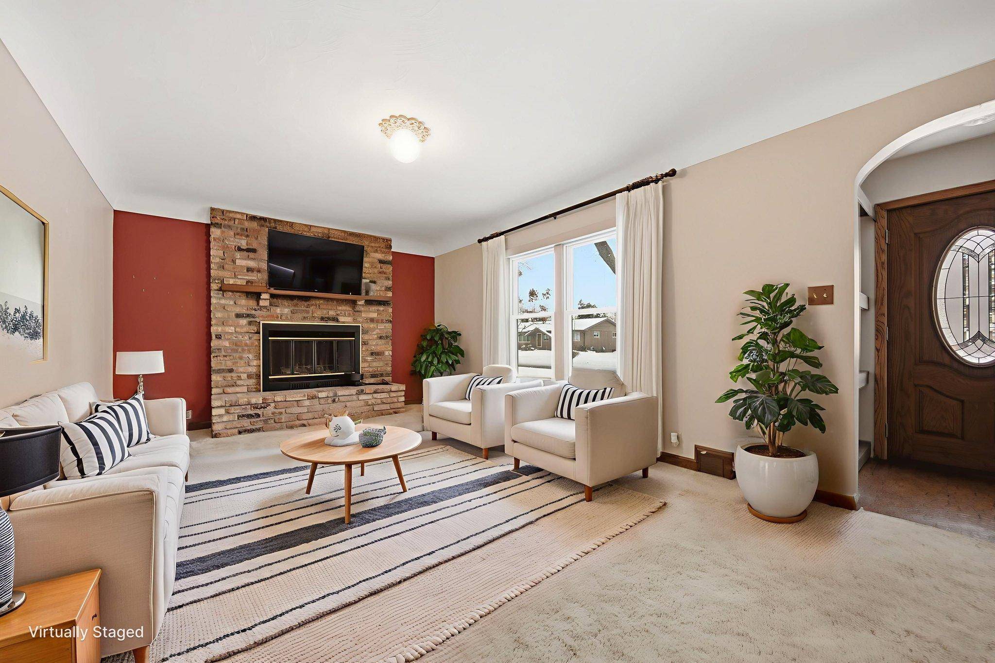 Shoreview, MN 55126,760 Heather DR