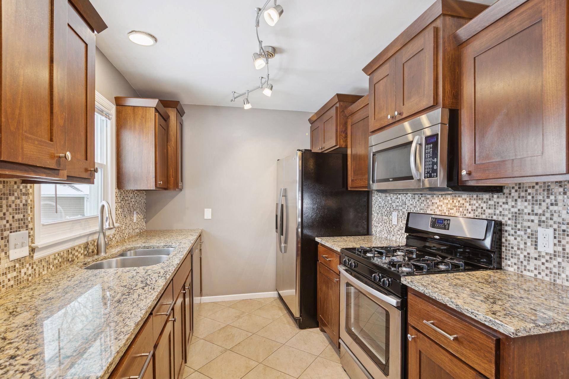 Brooklyn Center, MN 55430,6342 Girard AVE N