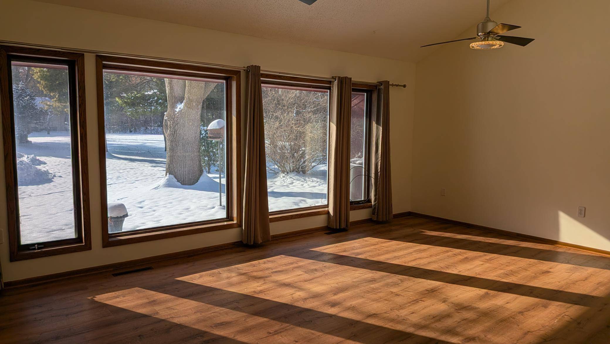 Northfield, MN 55057,651 Lincoln ST N