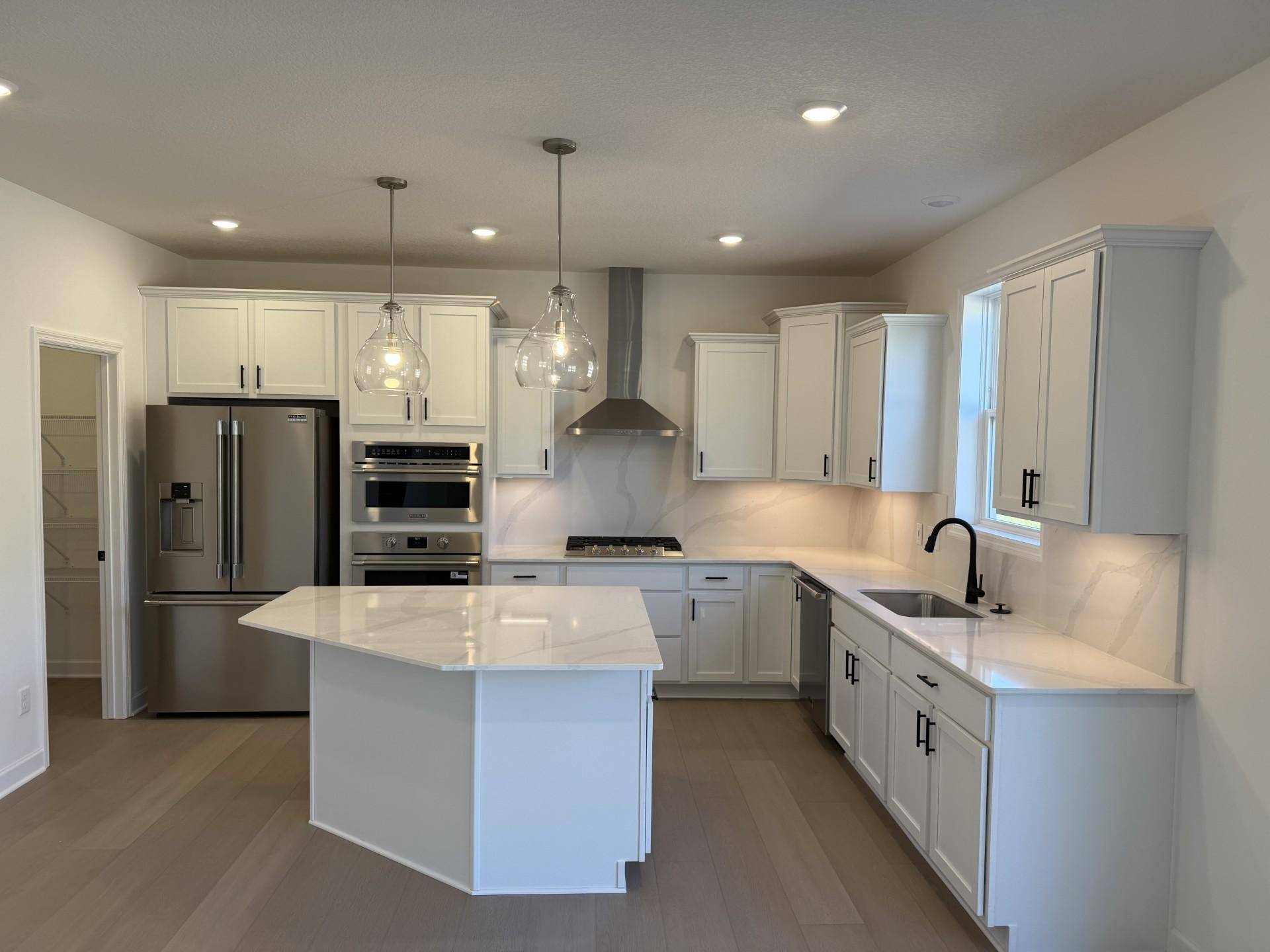 Woodbury, MN 55129,8704 Periwinkle BLVD