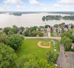 Spring Park, MN 55384,3832 Northern Ave