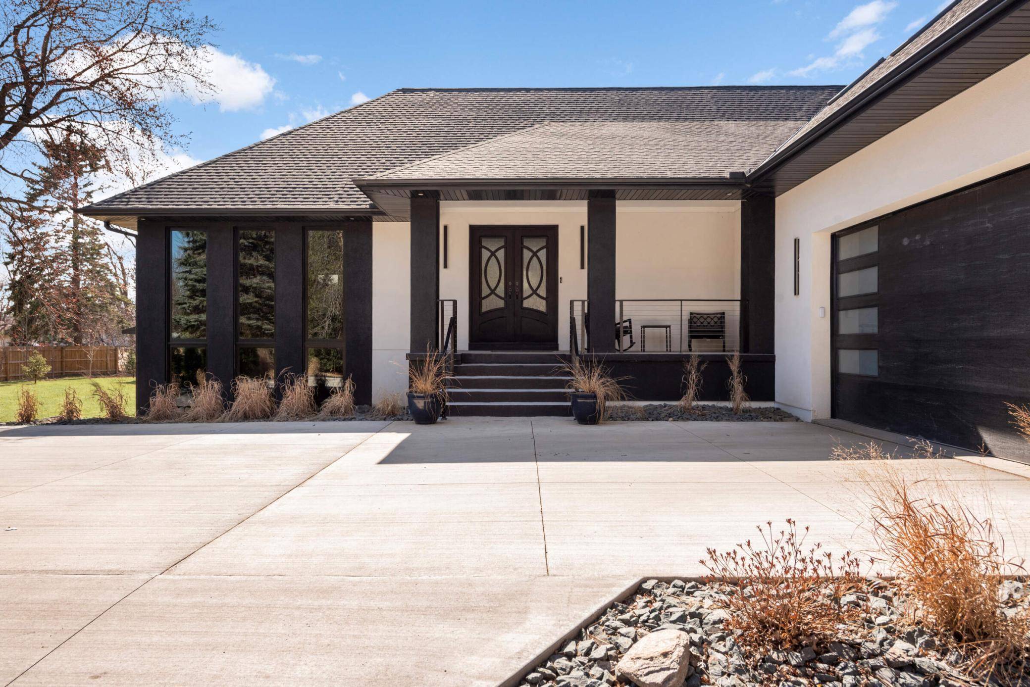 Minnetonka, MN 55391,16216 Gleason Lake RD