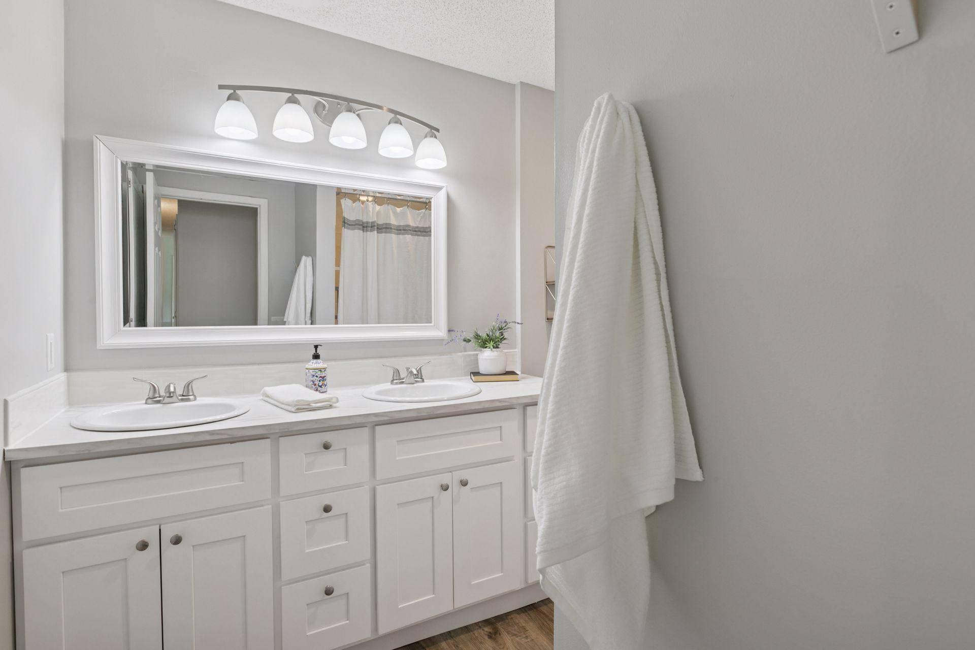 Maple Grove, MN 55311,14067 81st AVE N