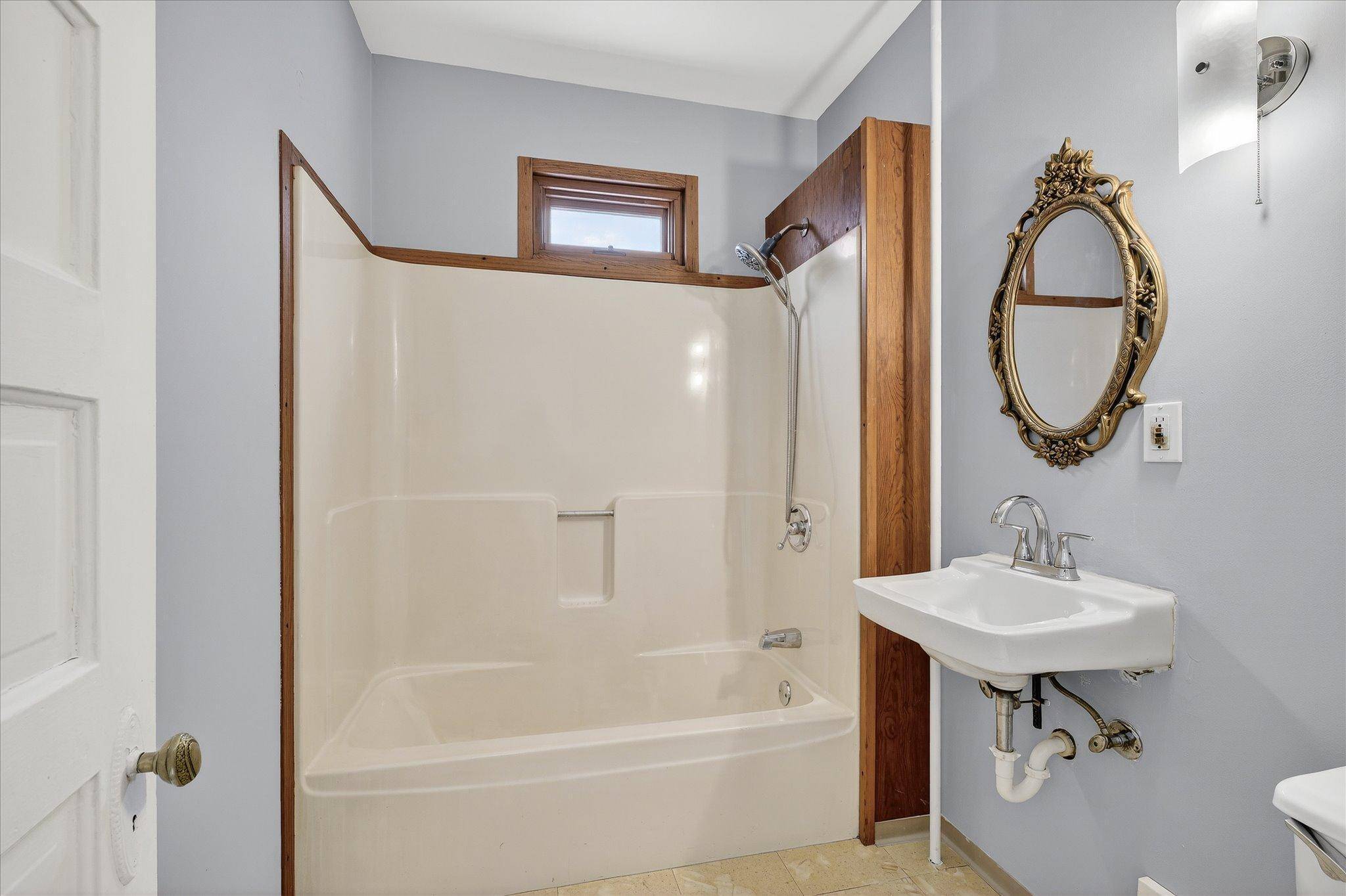 Minneapolis, MN 55407,3236-3238 16th AVE S