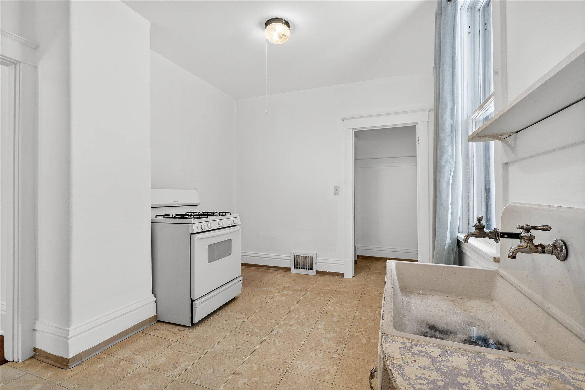 Minneapolis, MN 55407,3236-3238 16th AVE S