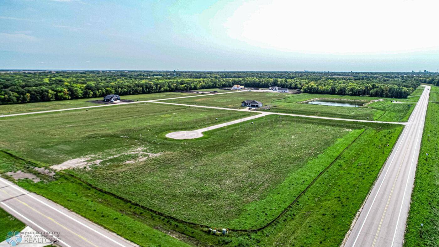 Moorhead, MN 56560,6837 2 ST NW