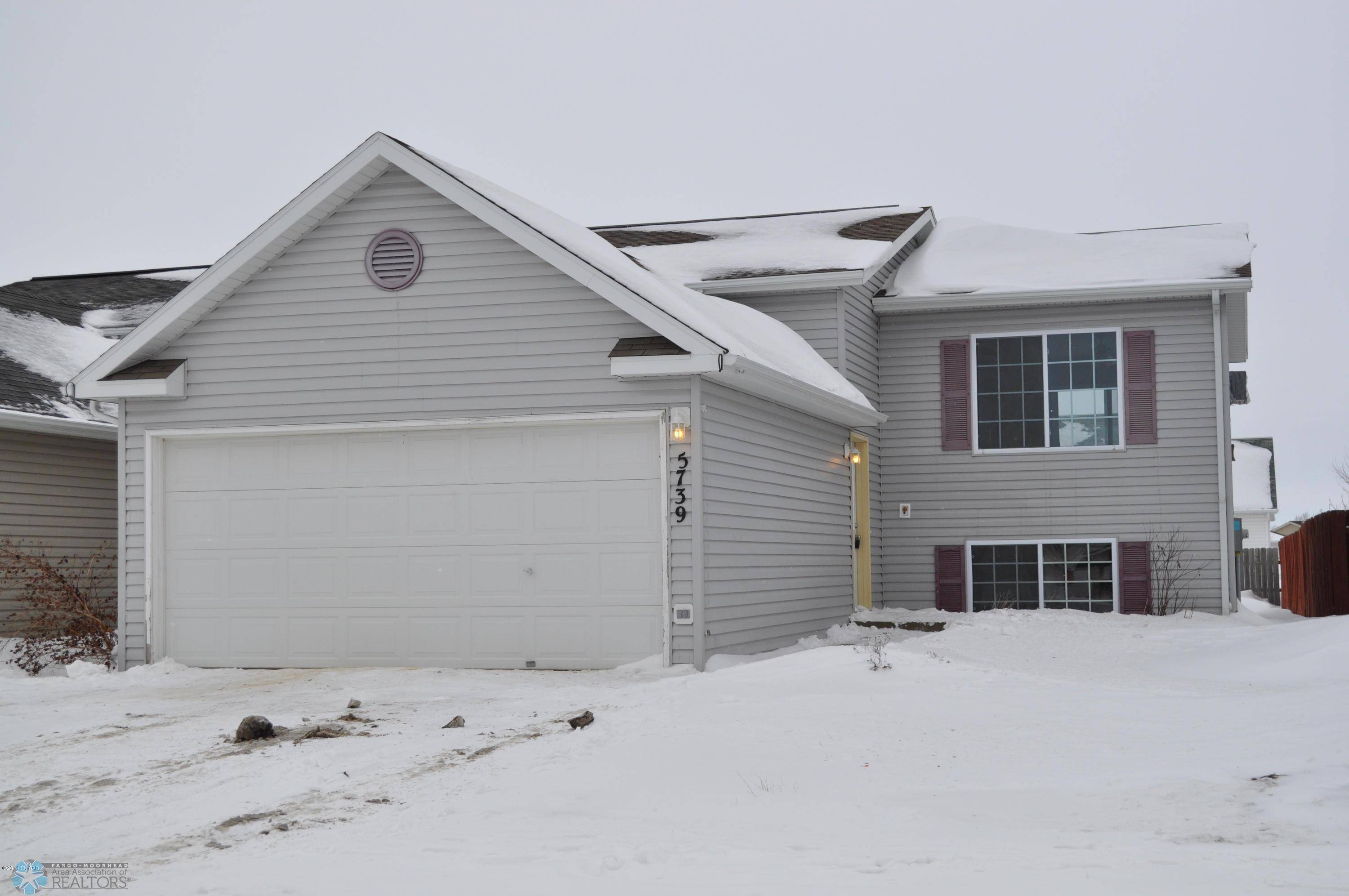 Fargo, ND 58104,5739 20TH ST S