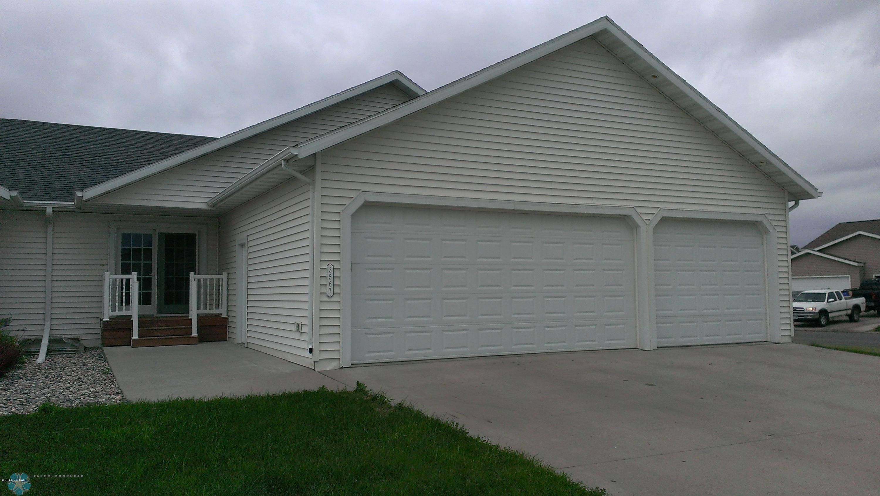 West Fargo, ND 58078,3567 EAGLE RUN DR