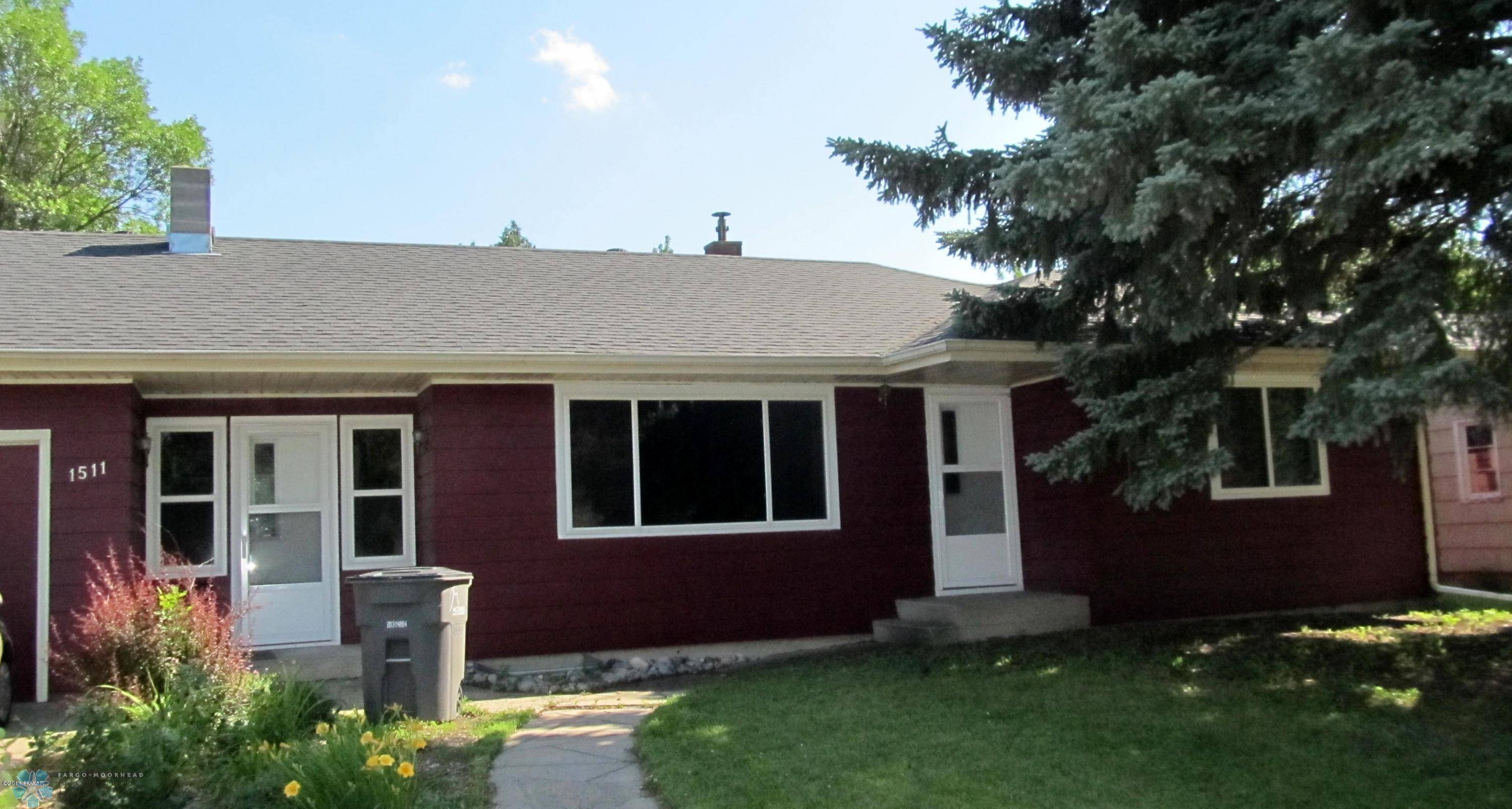 Moorhead, MN 56560,1511 9TH AVE S