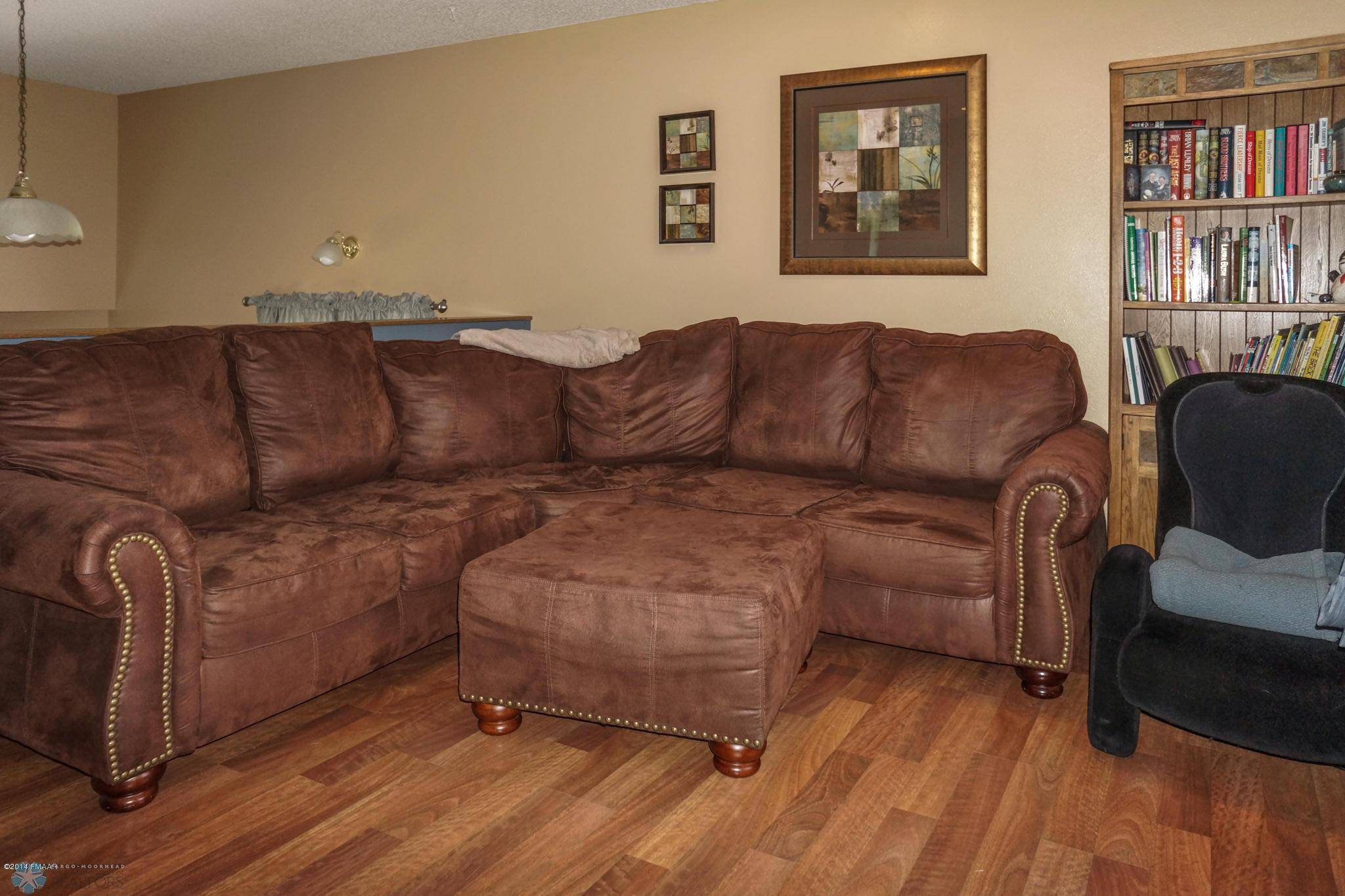 West Fargo, ND 58078,1422 11TH ST W