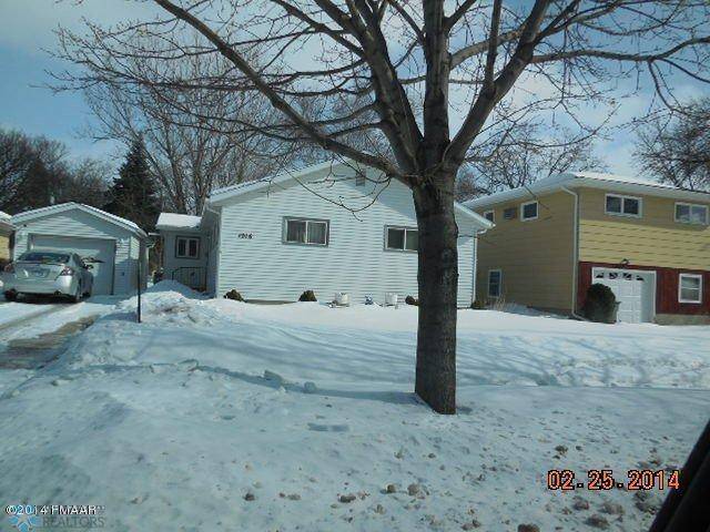 Moorhead, MN 56560,1516 14TH ST S