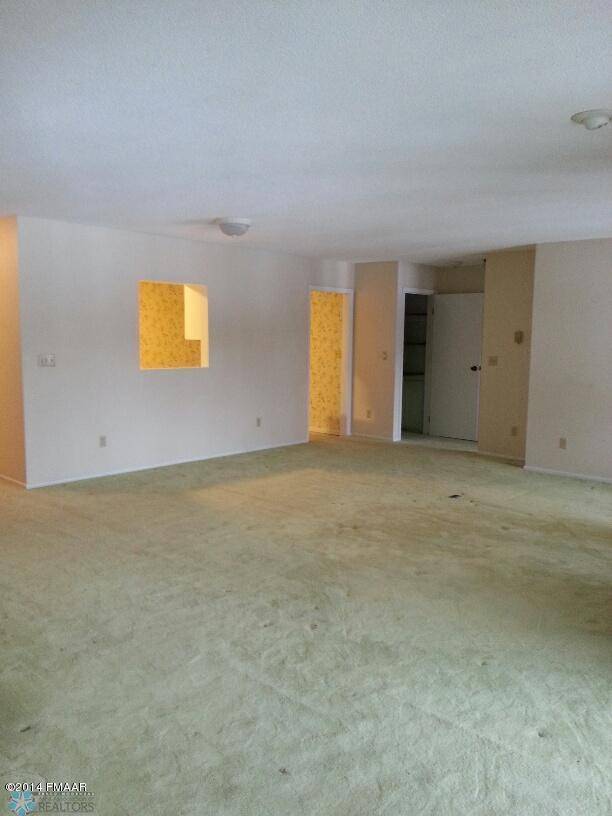 Fargo, ND 58103,420 6 AVE S #305