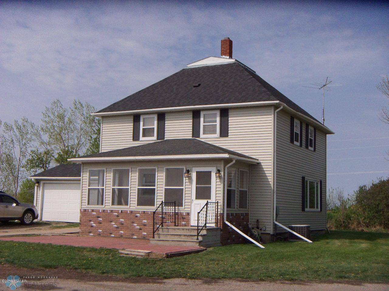 Enderlin, ND 58027,5646 HIGHWAY 32