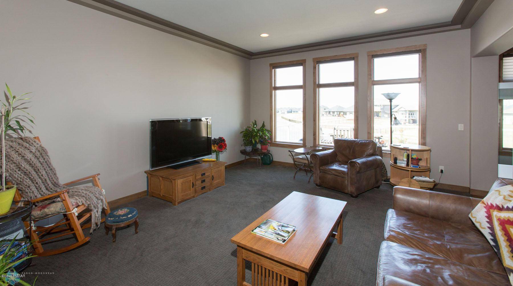 West Fargo, ND 58078,3530 6 ST E