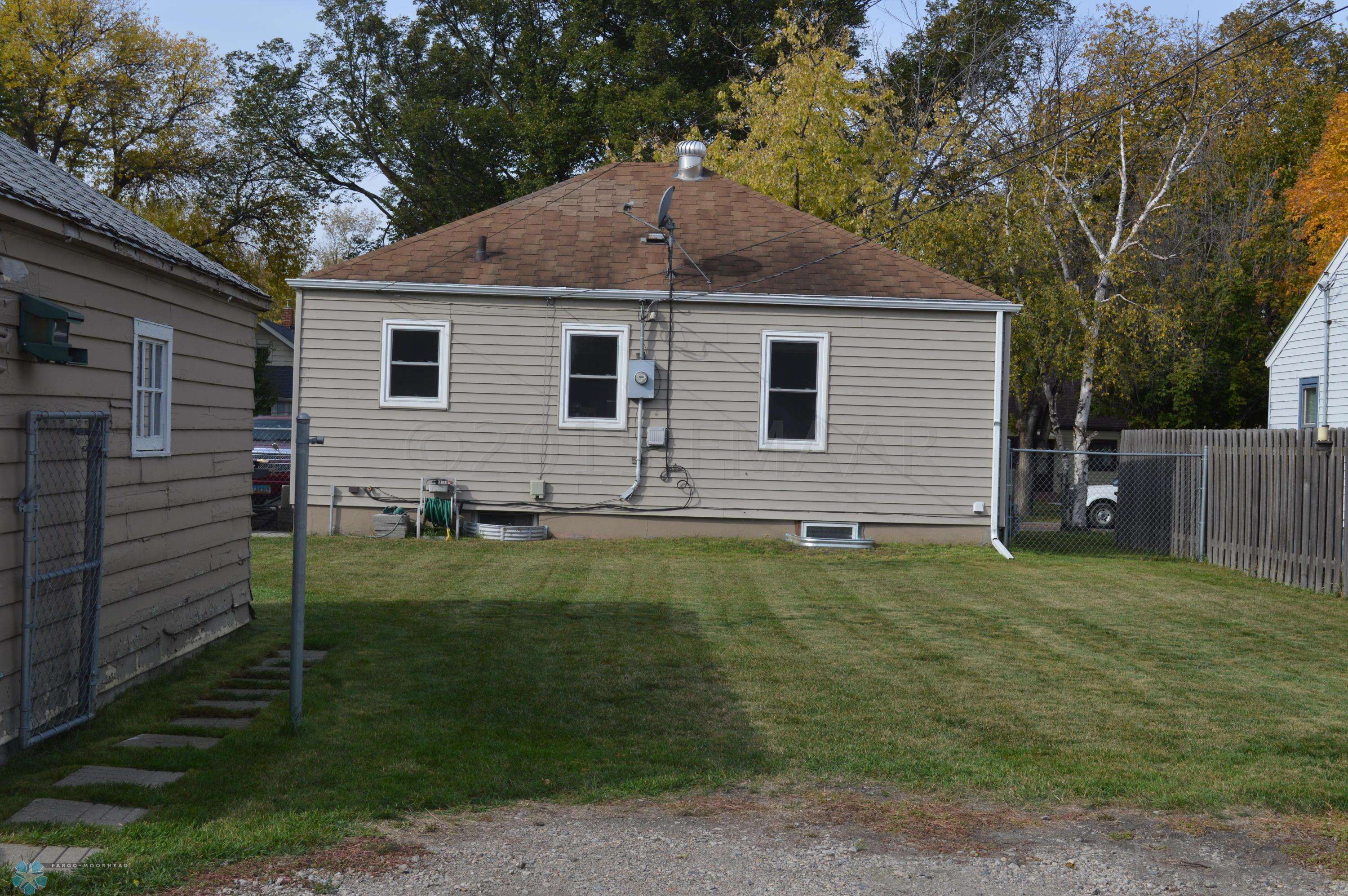 Fargo, ND 58102,1613 11 ST N
