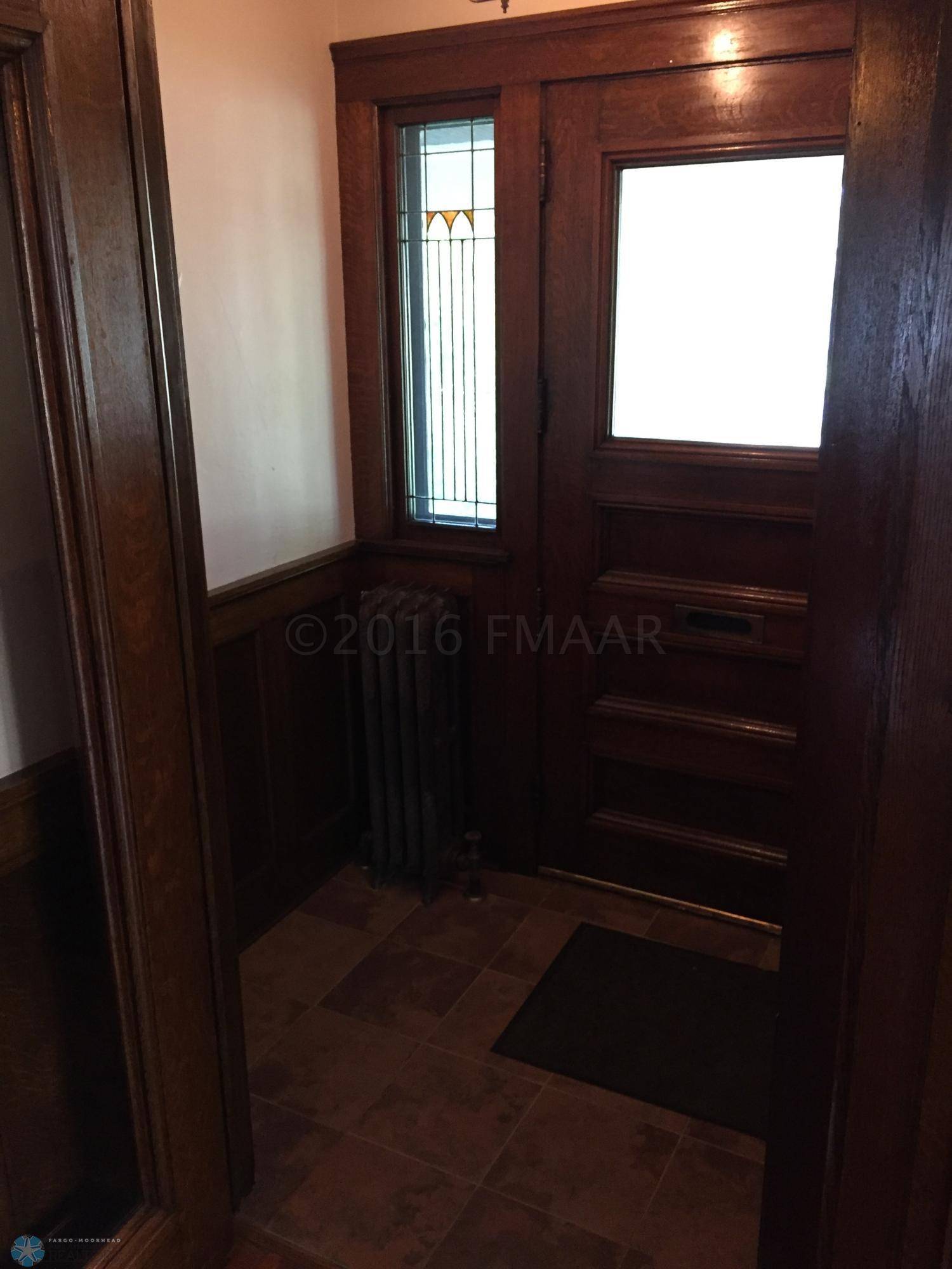 Fargo, ND 58103,315 UNIVERSITY DR S