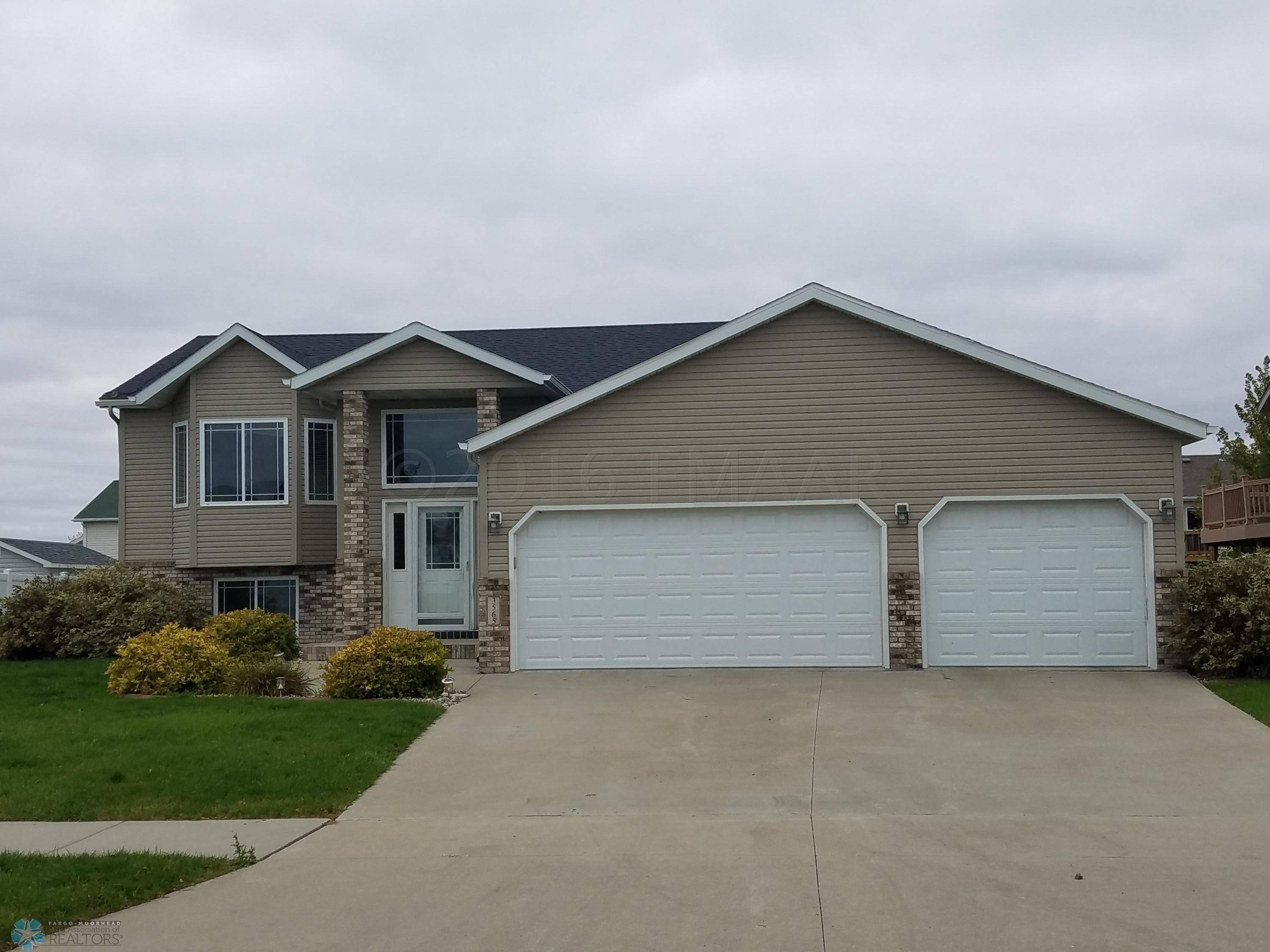 Fargo, ND 58104,3565 TAYLOR ST S