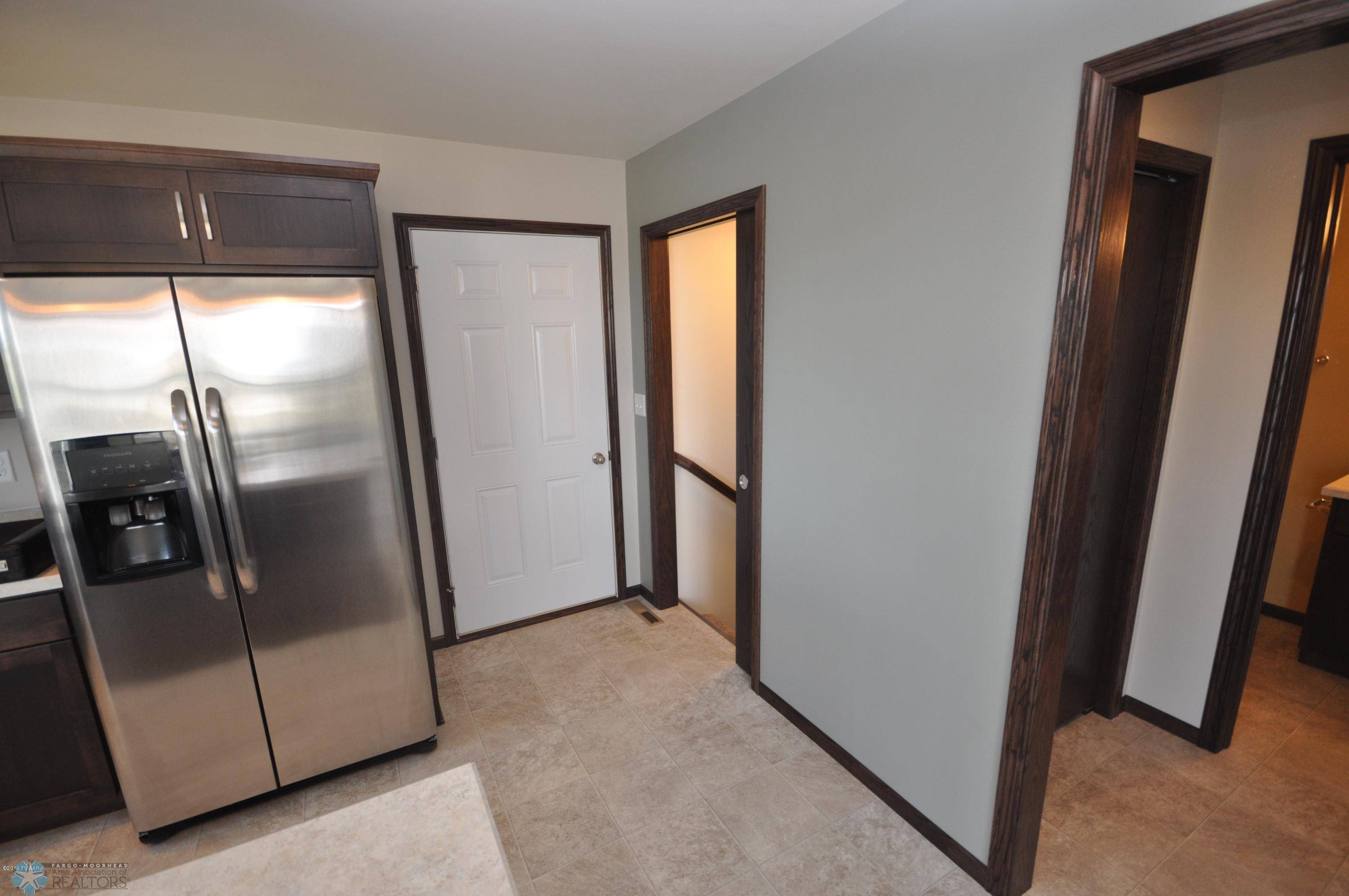 West Fargo, ND 58078,1409 GOLDENWOOD DR